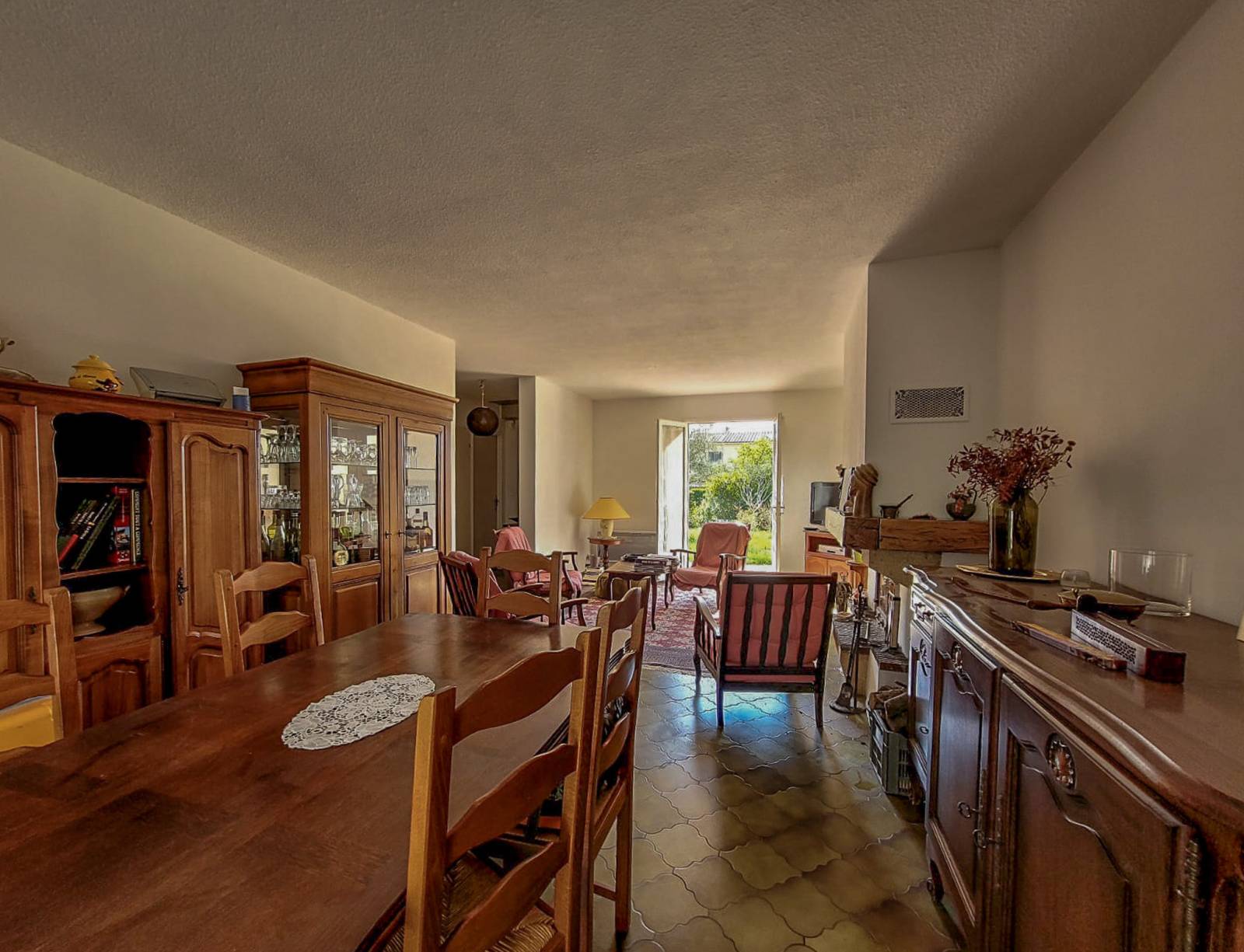 A vendre villa Saint Paul Trois Châteaux a deux pas du centre-ville en impasse