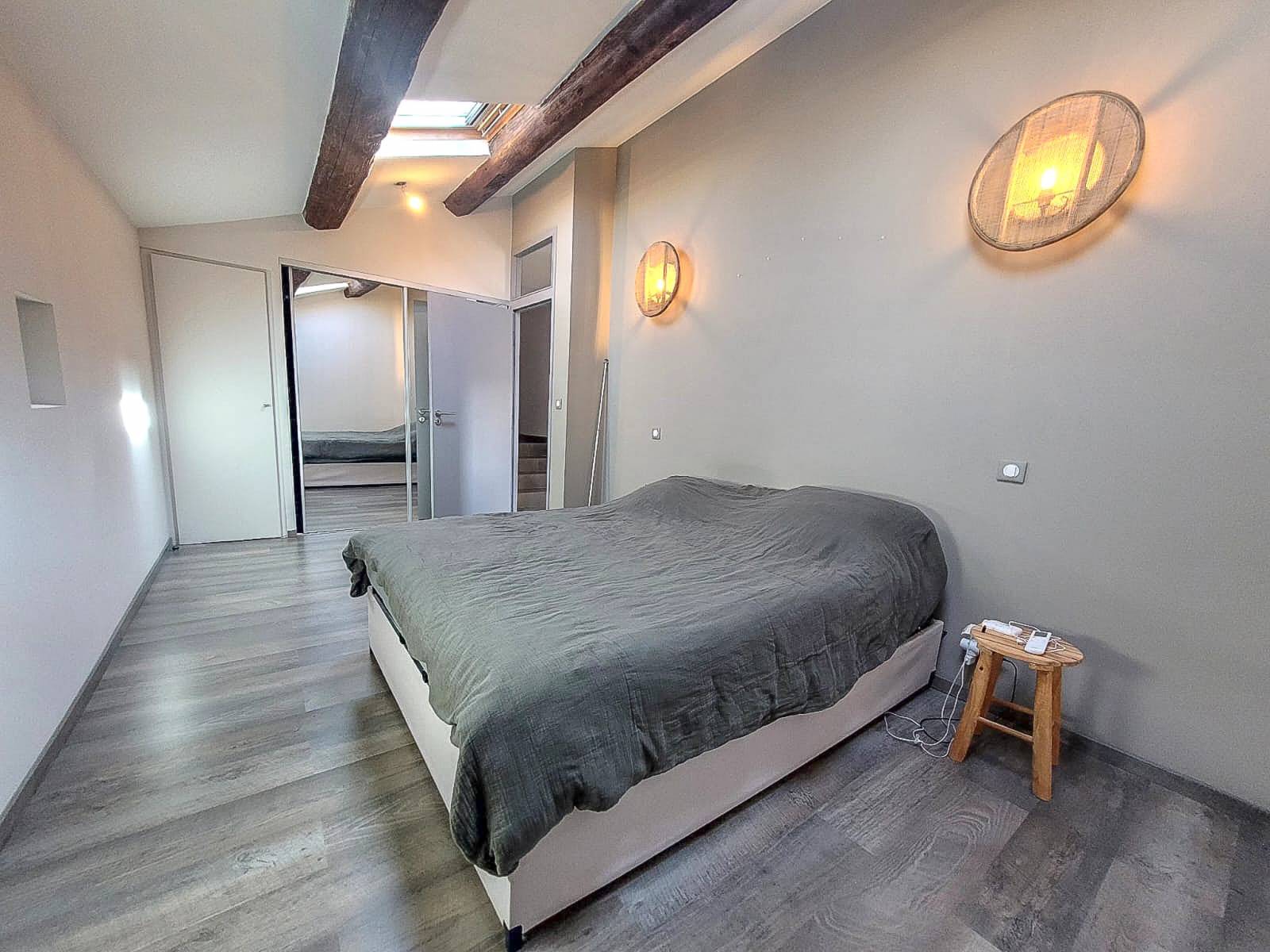 Maison de village avec rénovation soignée - 5 chambres Saint Just d'Ardèche  