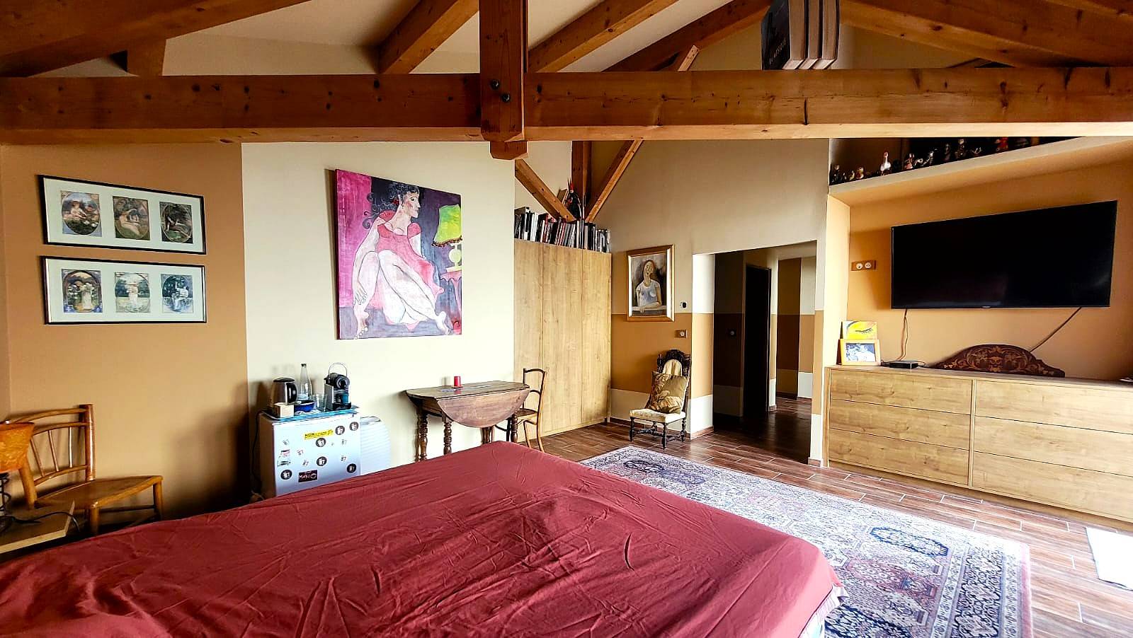 Appartement style loft Drôme Provençale Montélimar Superbe volumes, confortable, atypique