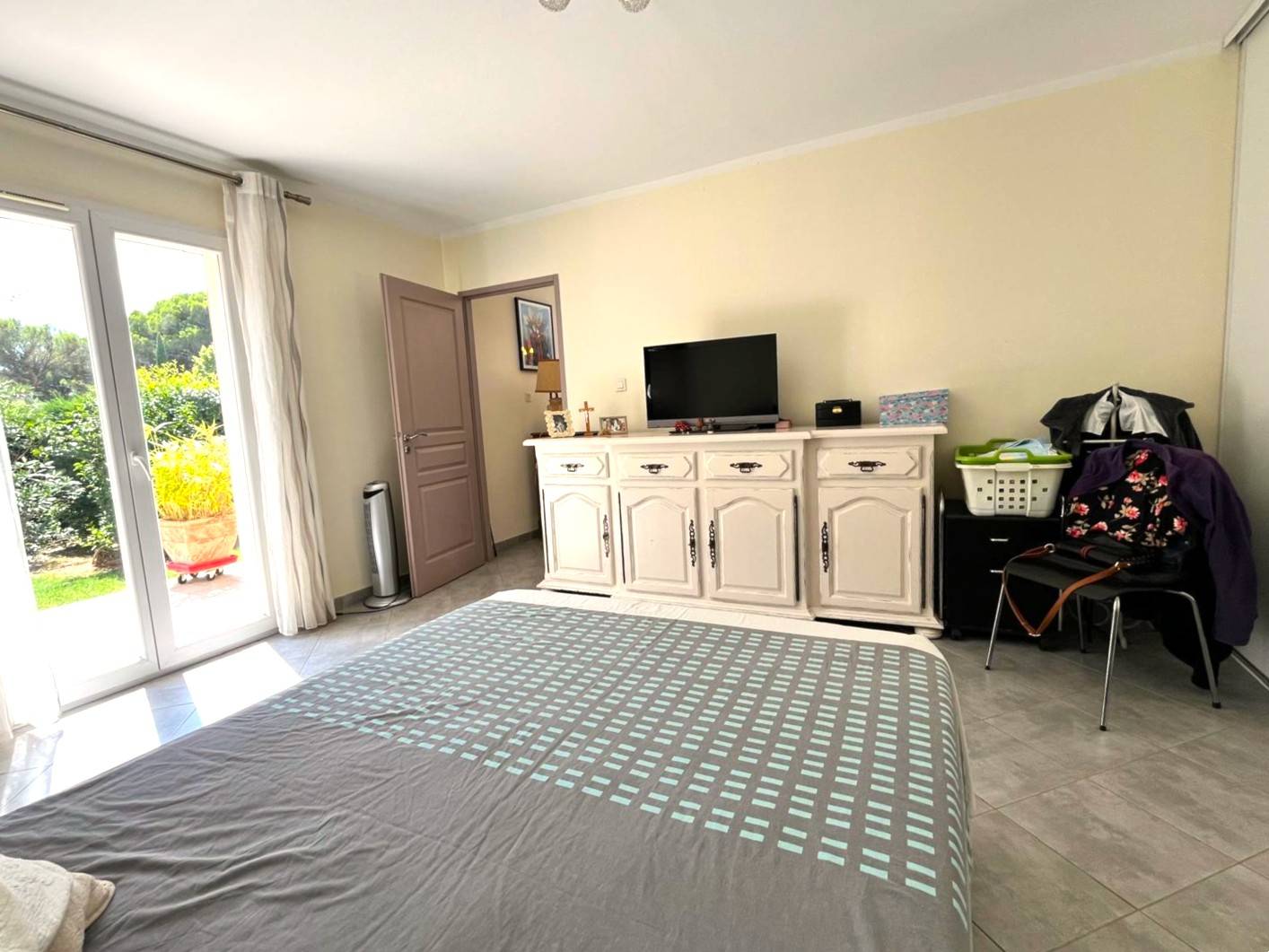 Villa de plain-pied avec rentabilité locative Suze-La-Rousse Quartier résidentiel calme 