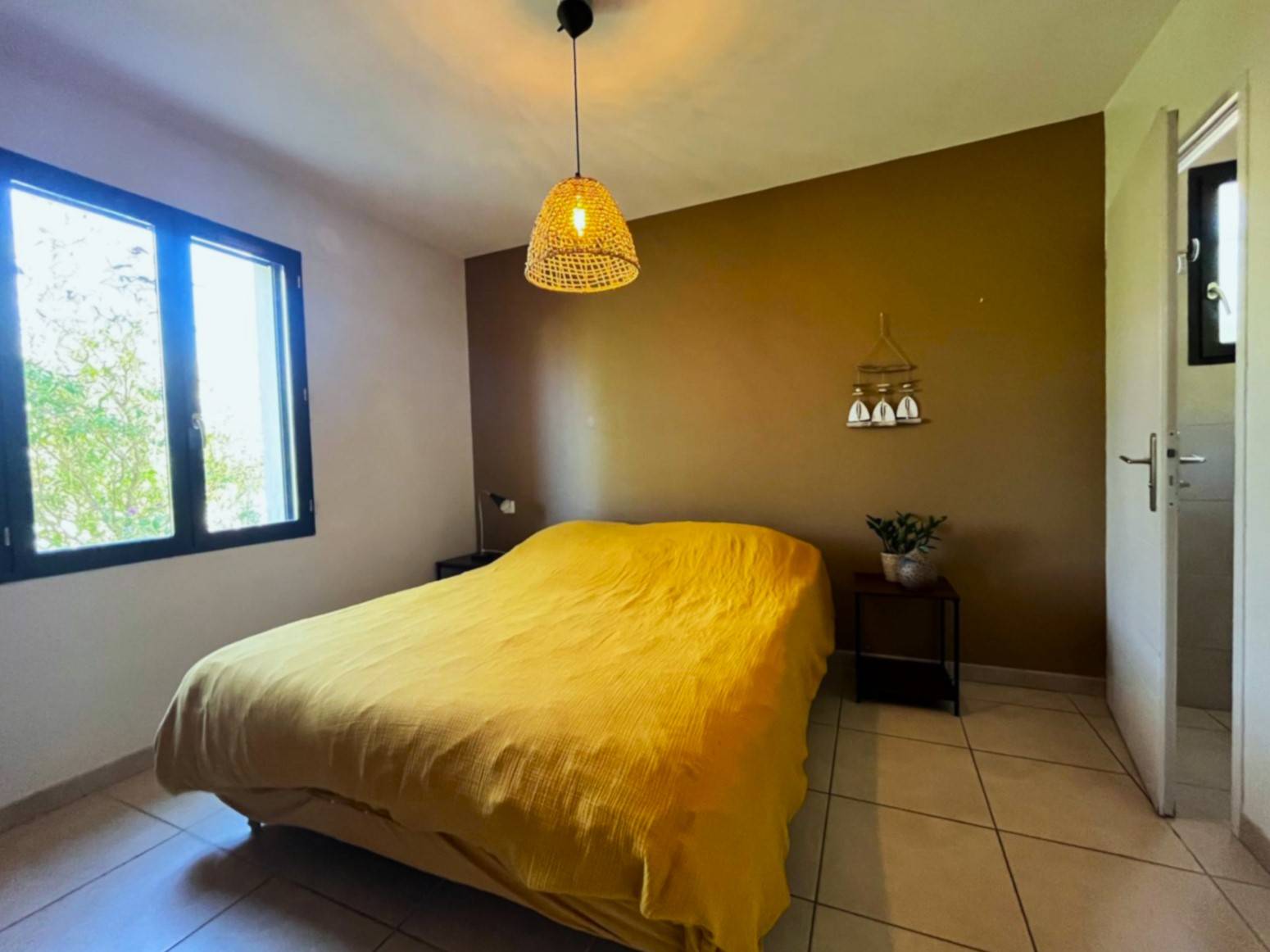 Villa de plain-pied ROUSSAS  