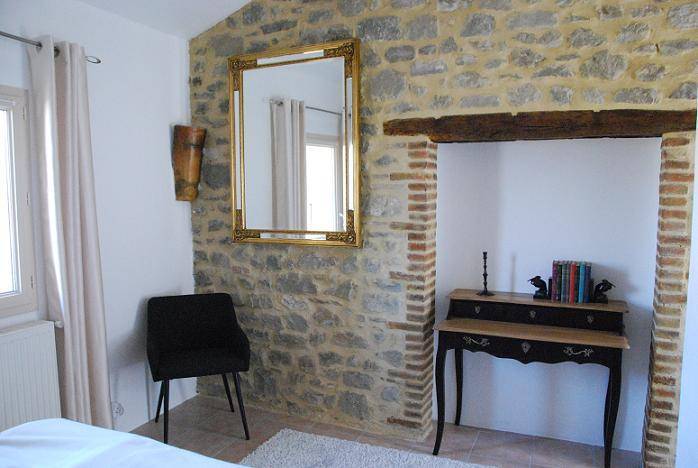 Mas restauré à la Begude de Mazenc vendu par Miranda Immobilier