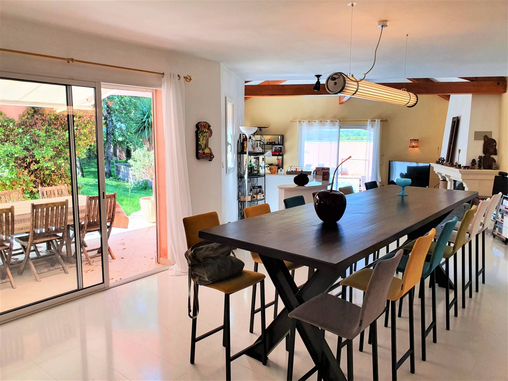 Villa Provençale avec piscine dans le secteur de St Cécile les Vignes, SOUS OFFRE  