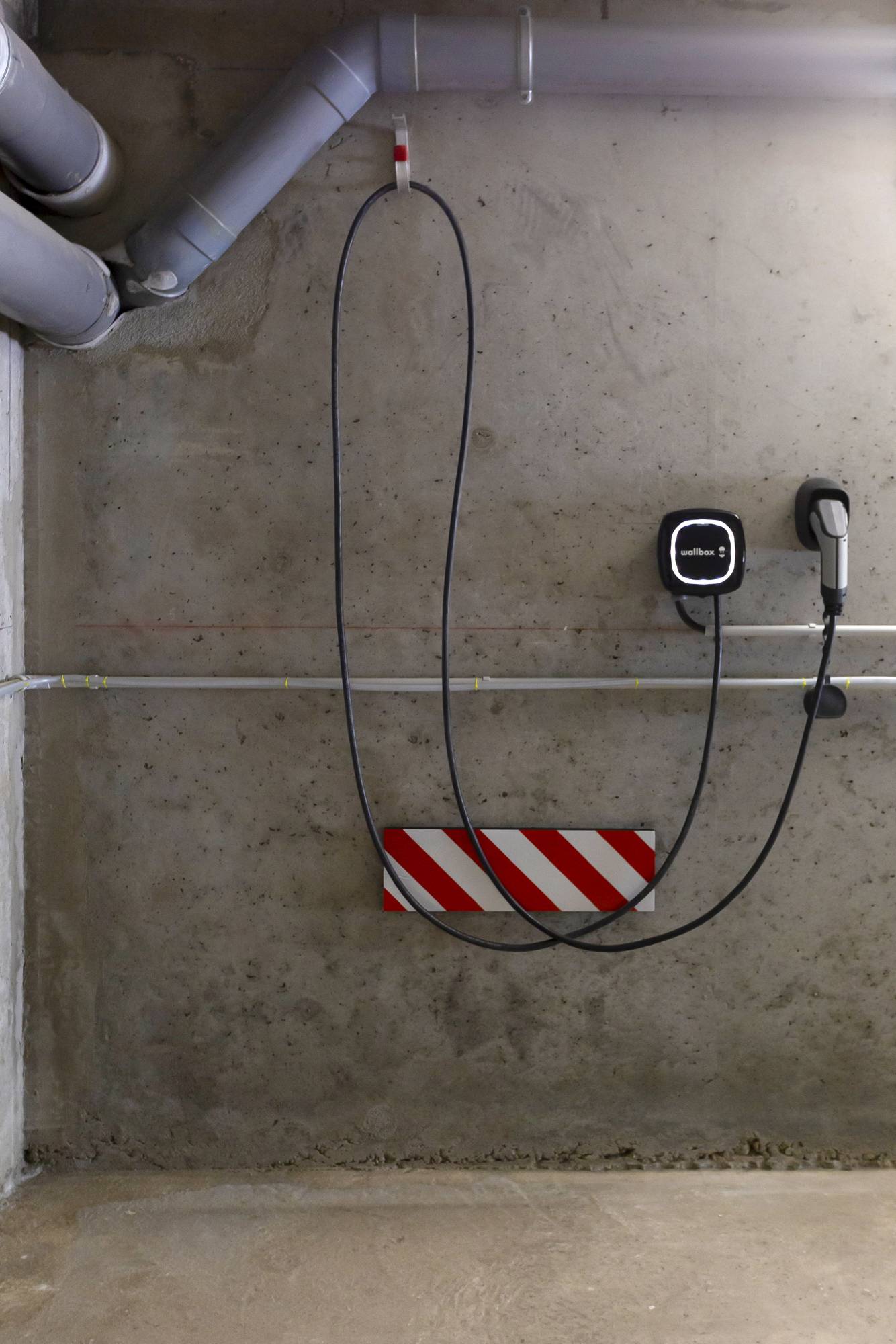 Garage prise électrique Internet