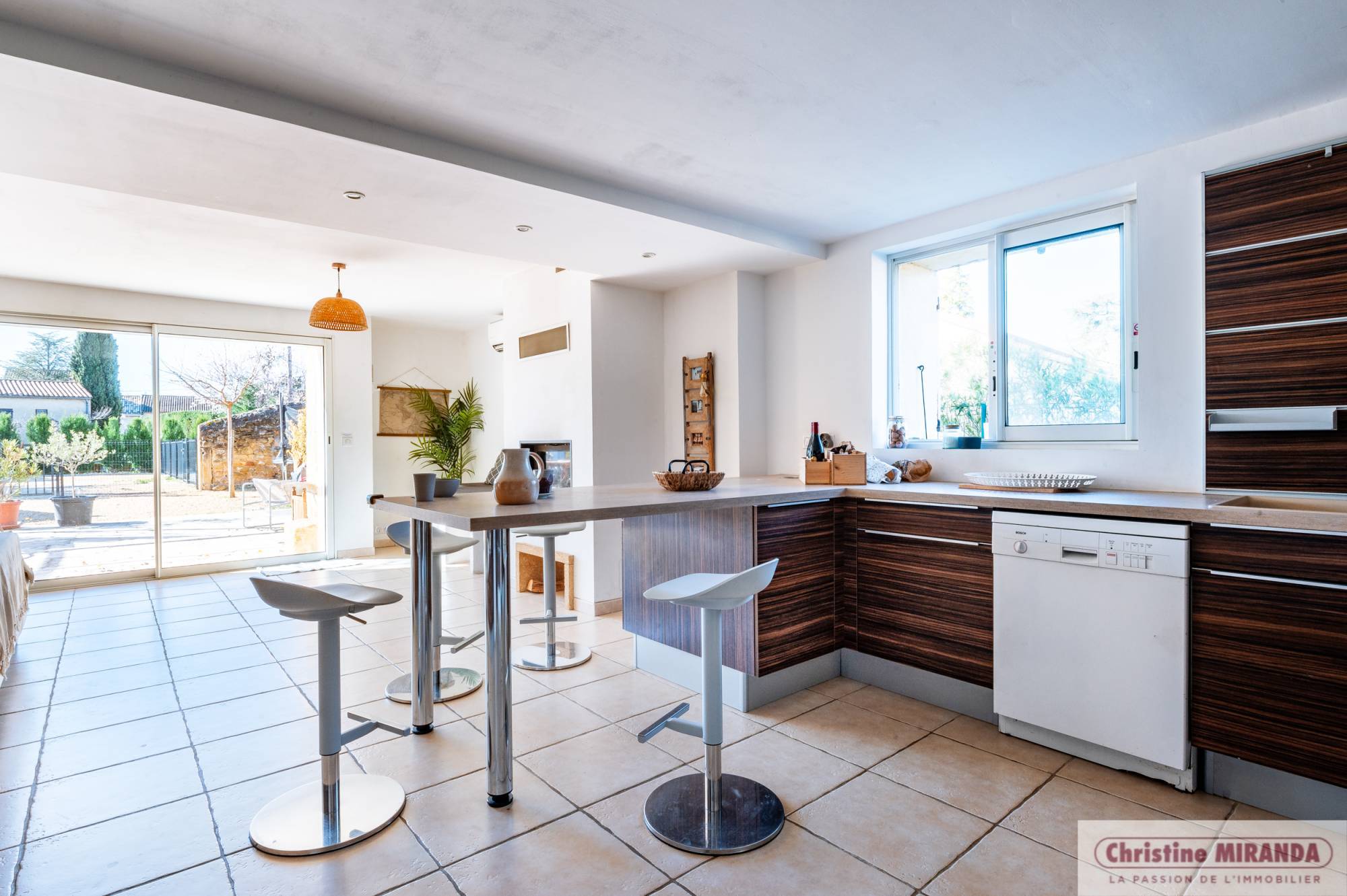 Maison de village avec jardin et piscine VENDUE PAR NOS SOINS Drôme Provençale  