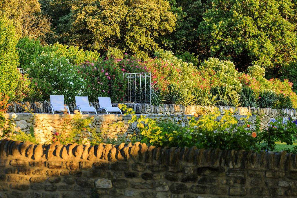 Une propriété d'exception... Drôme Provençale vendue décorée et meublée