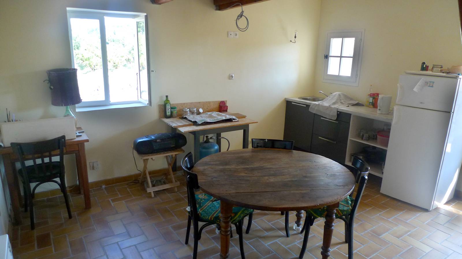 A Vendre- Mas avec chambres d hôtes  - Secteur Grignan