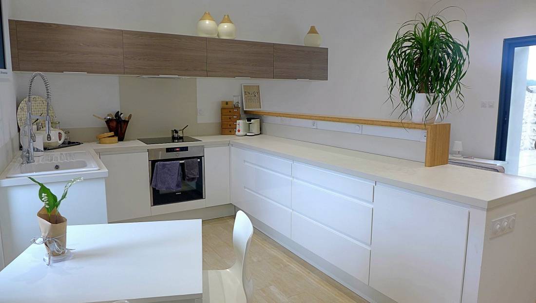 Superbe maison, dans le centre historique de  Grignan,  