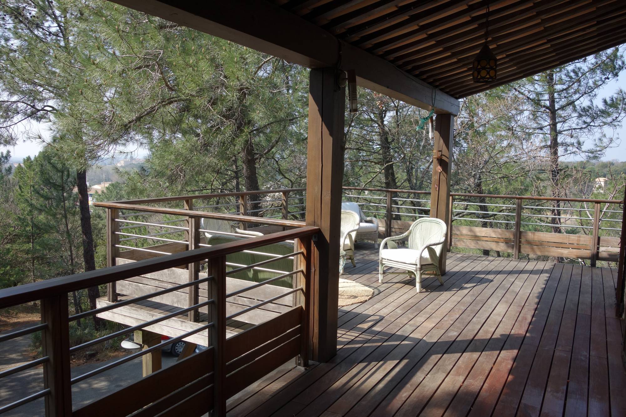 Villa à vendre à Valréas Une terrasse permettant de profiter de nos belles journées ensoleillées