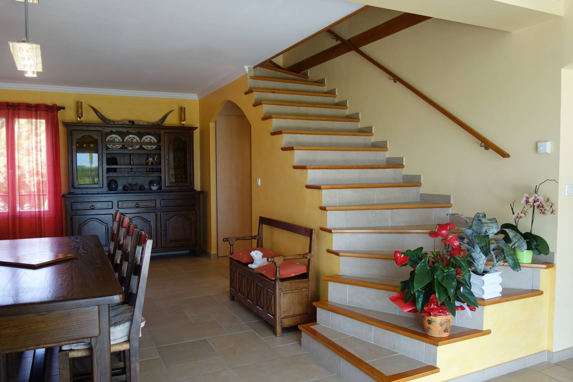 A vendre- Ardèche Méridionale - Belle villa d'architecte  avec vue