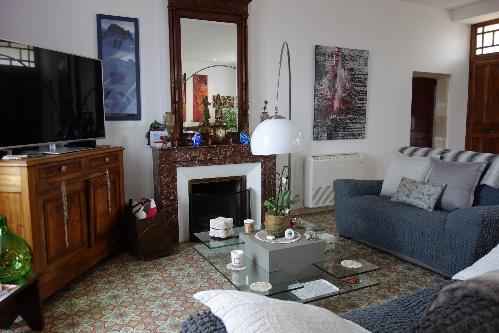 A vendre Gard Nord , Mas avec vue - terrain et piscine