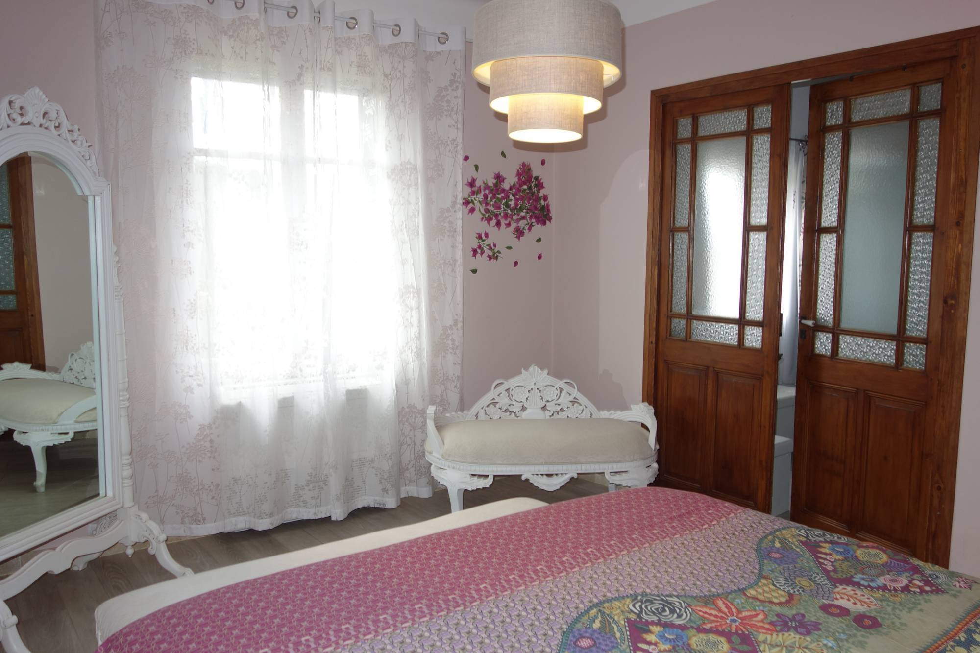 A vendre Gard Nord , Mas avec vue - terrain et piscine