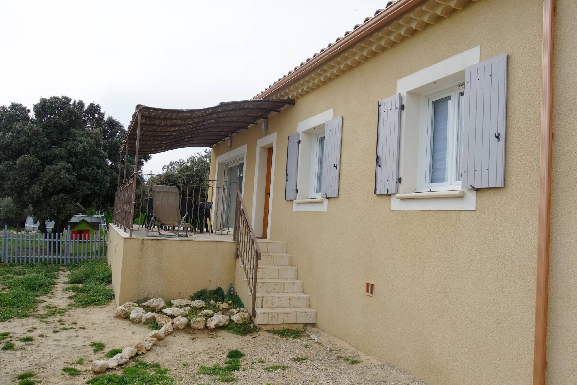 A vendre- Villa 100m² - La Garde Adhémar