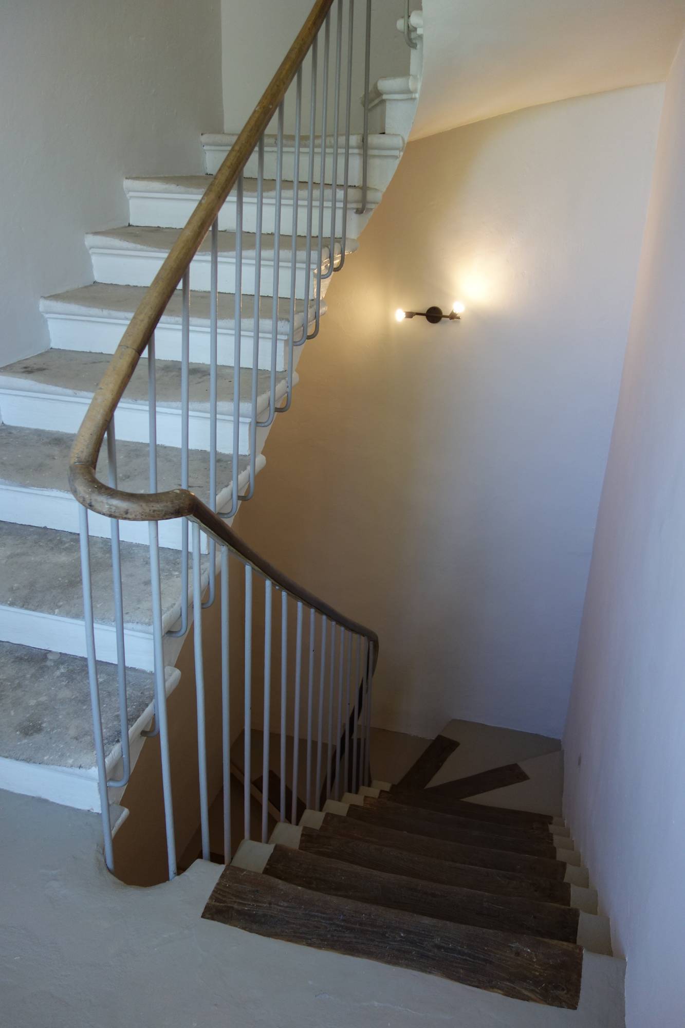  Maison de caractère  rénovée  avec charme , VENDUE PAR NOS SOINS