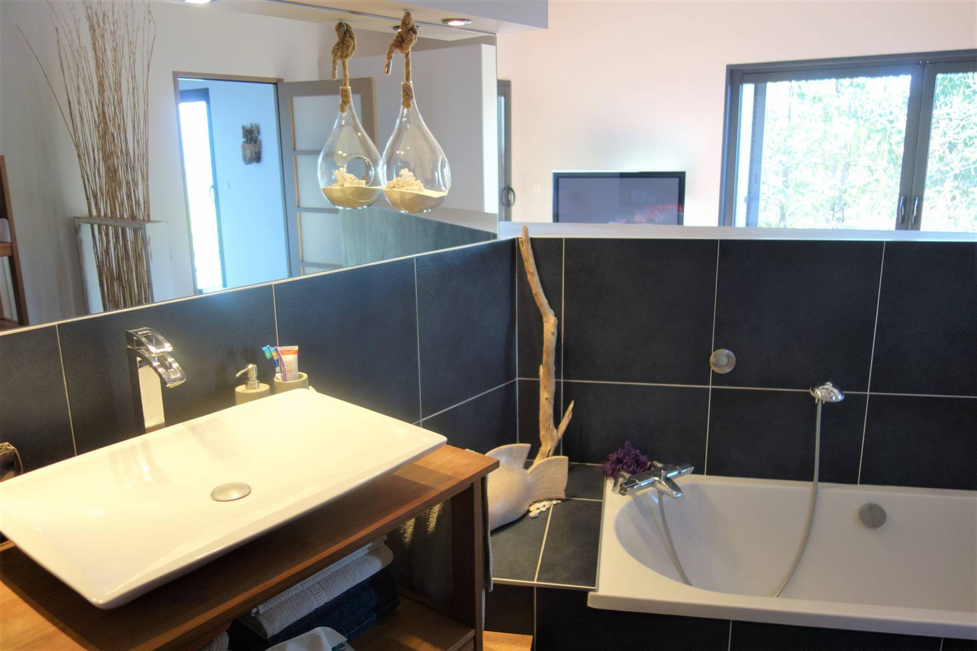 A VENDRE- Très belle villa contemporaine avec vue panoramique