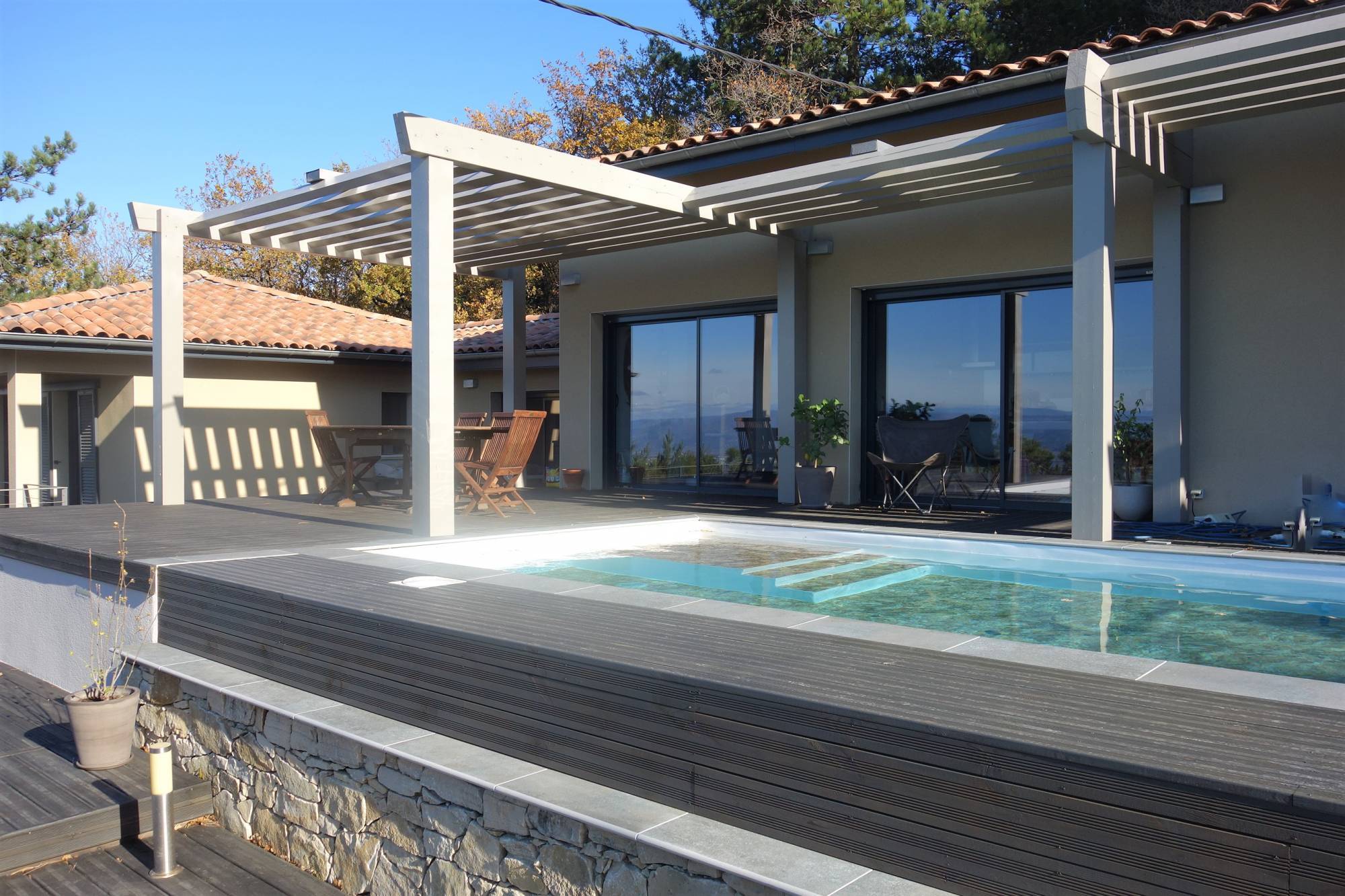 A VENDRE- Très belle villa contemporaine avec vue panoramique