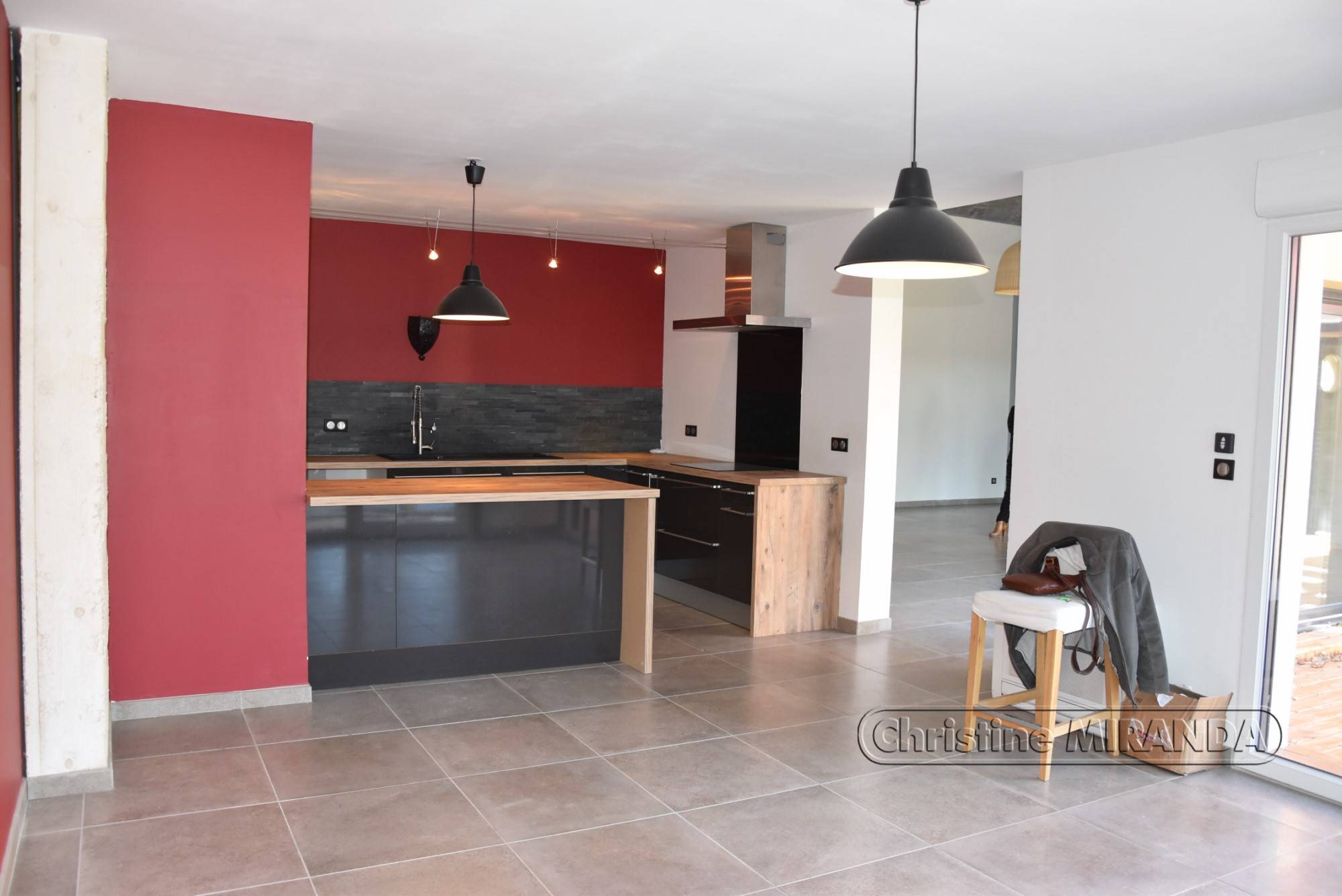 Villa de construction moderne et récente proche Saint Paul 3 Châteaux