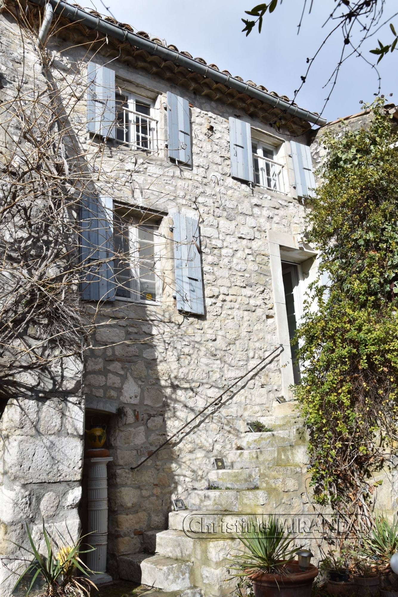 Maison de caractère LA GARDE ADHEMAR DROME PROVENCALE, VENDUE PAR MIRANDA IMMOBILIER