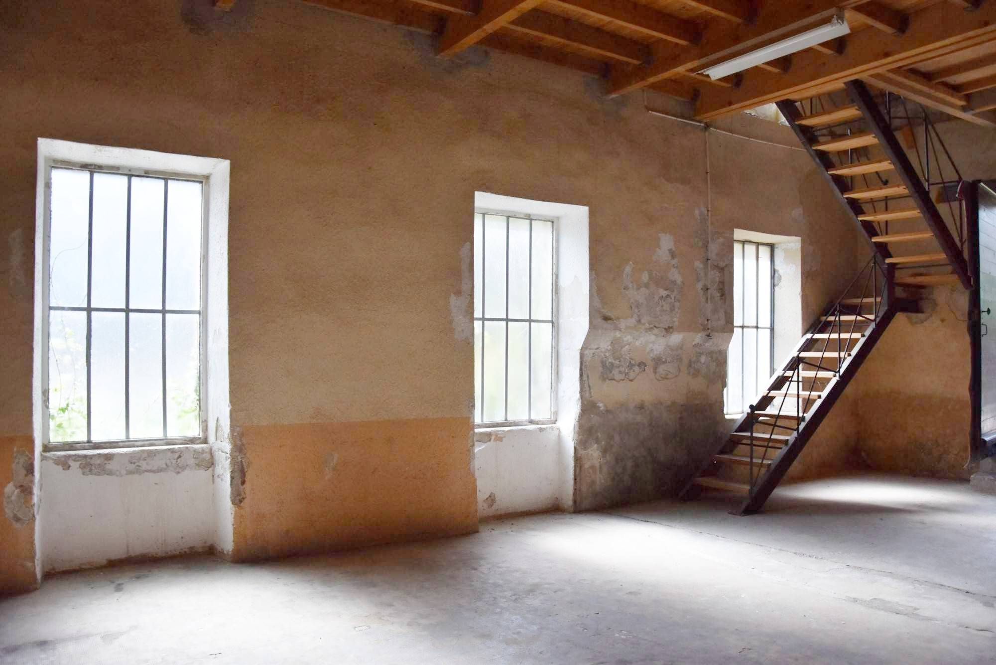 Propriété pleine de charme, centre Grignan, COMPROMIS SIGNÉ