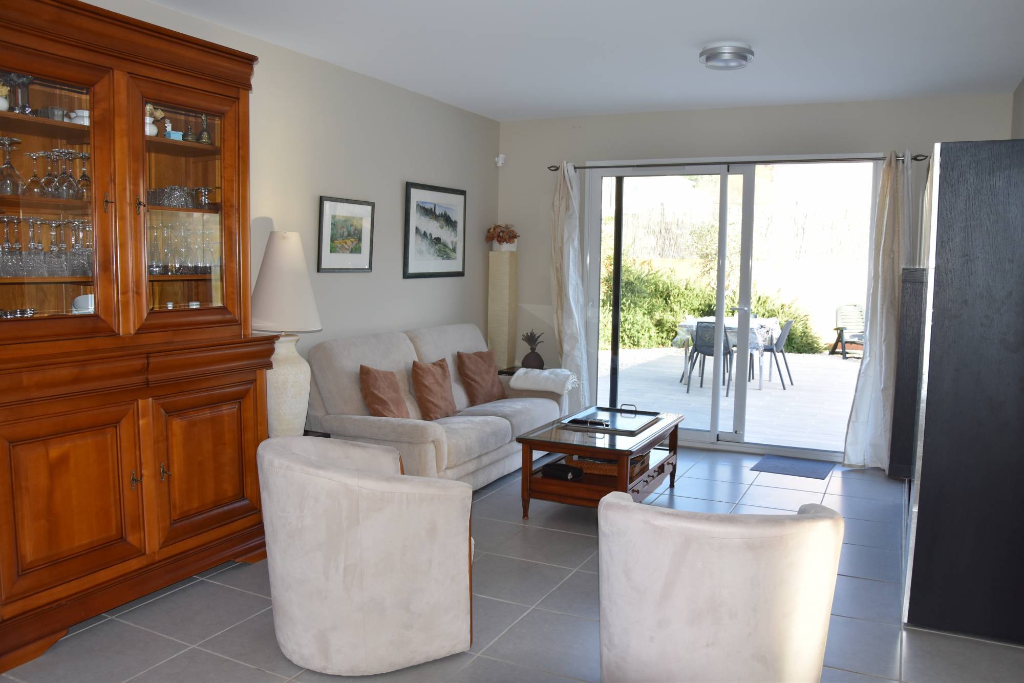 Villa récente, SOUS OFFRE