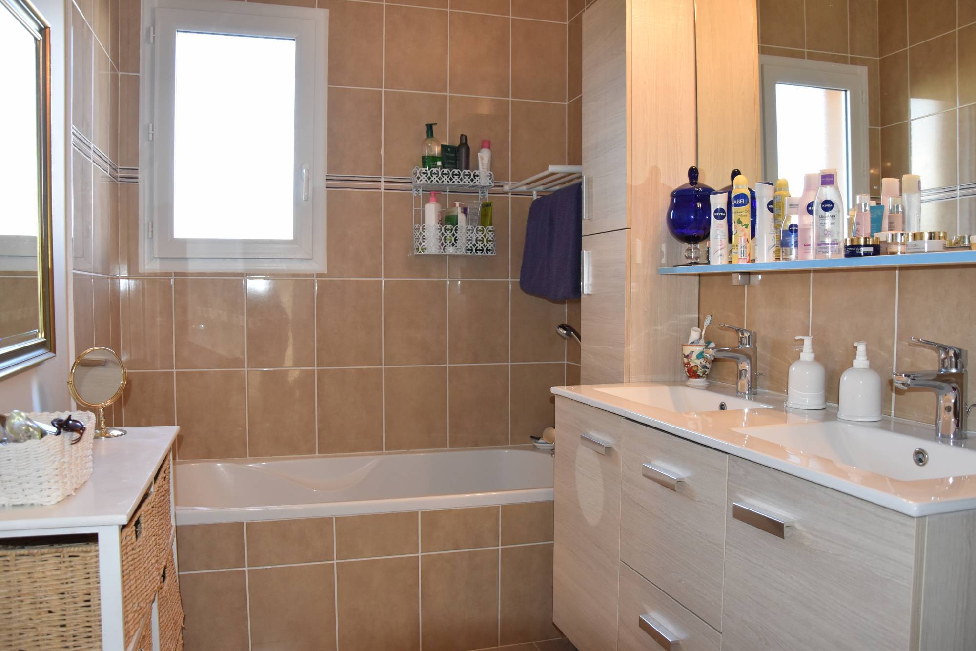 Villa récente, SOUS OFFRE