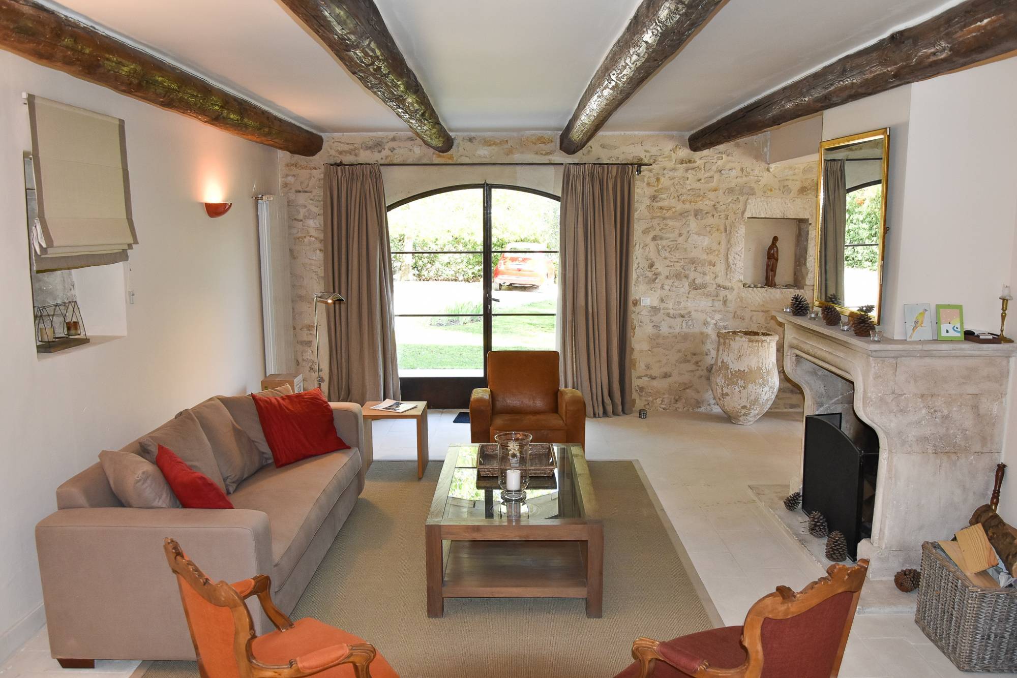 Haut Vaucluse, tranquillité assurée pour ce mas restauré, VENDU  PAR Miranda Immobilier