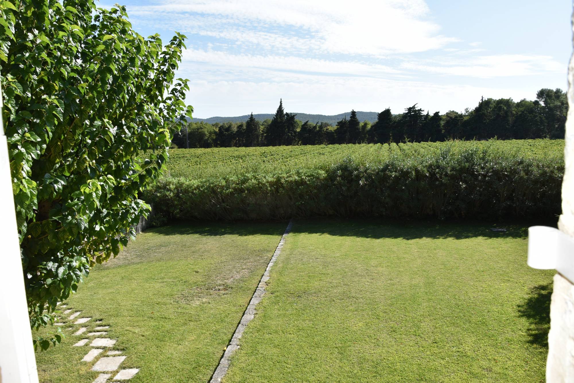 Haut Vaucluse, tranquillité assurée pour ce mas restauré, VENDU  PAR Miranda Immobilier