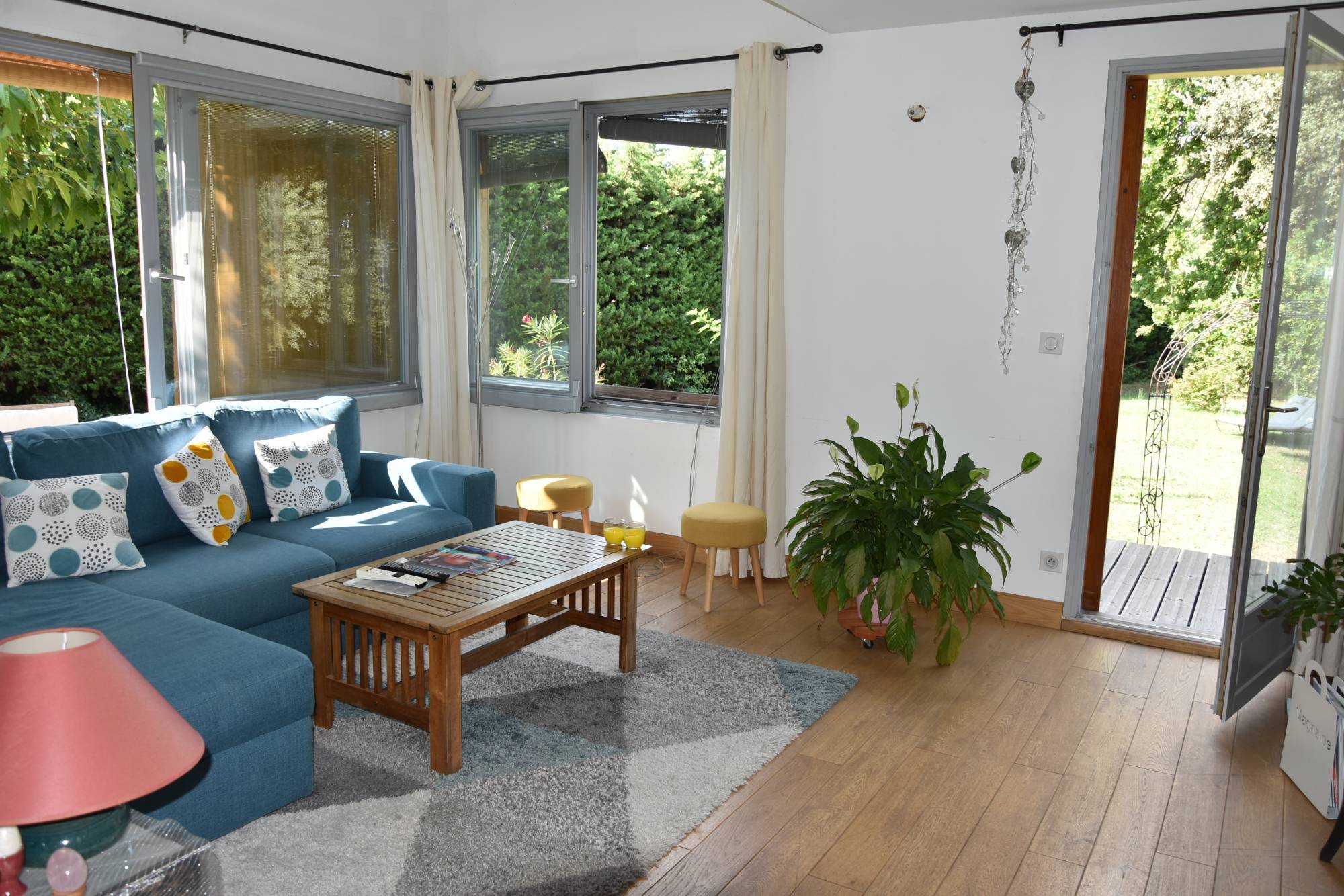 A vendre, secteur Haut Vaucluse, villa d'architecte de 158 m²