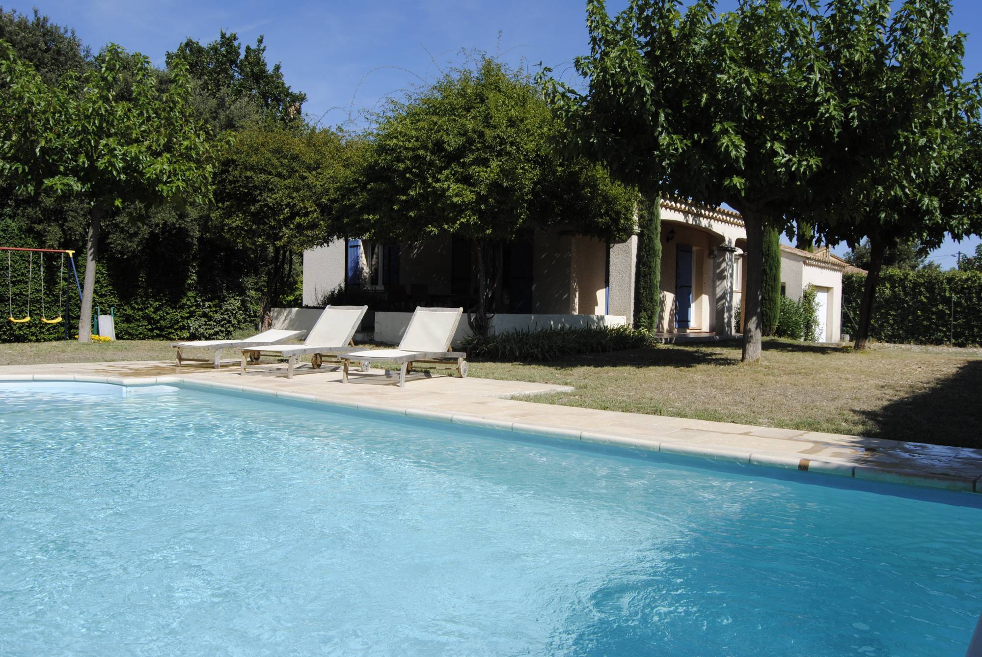 A vendre à 5mn de  Suze la Rousse, Agréable villa avec piscine