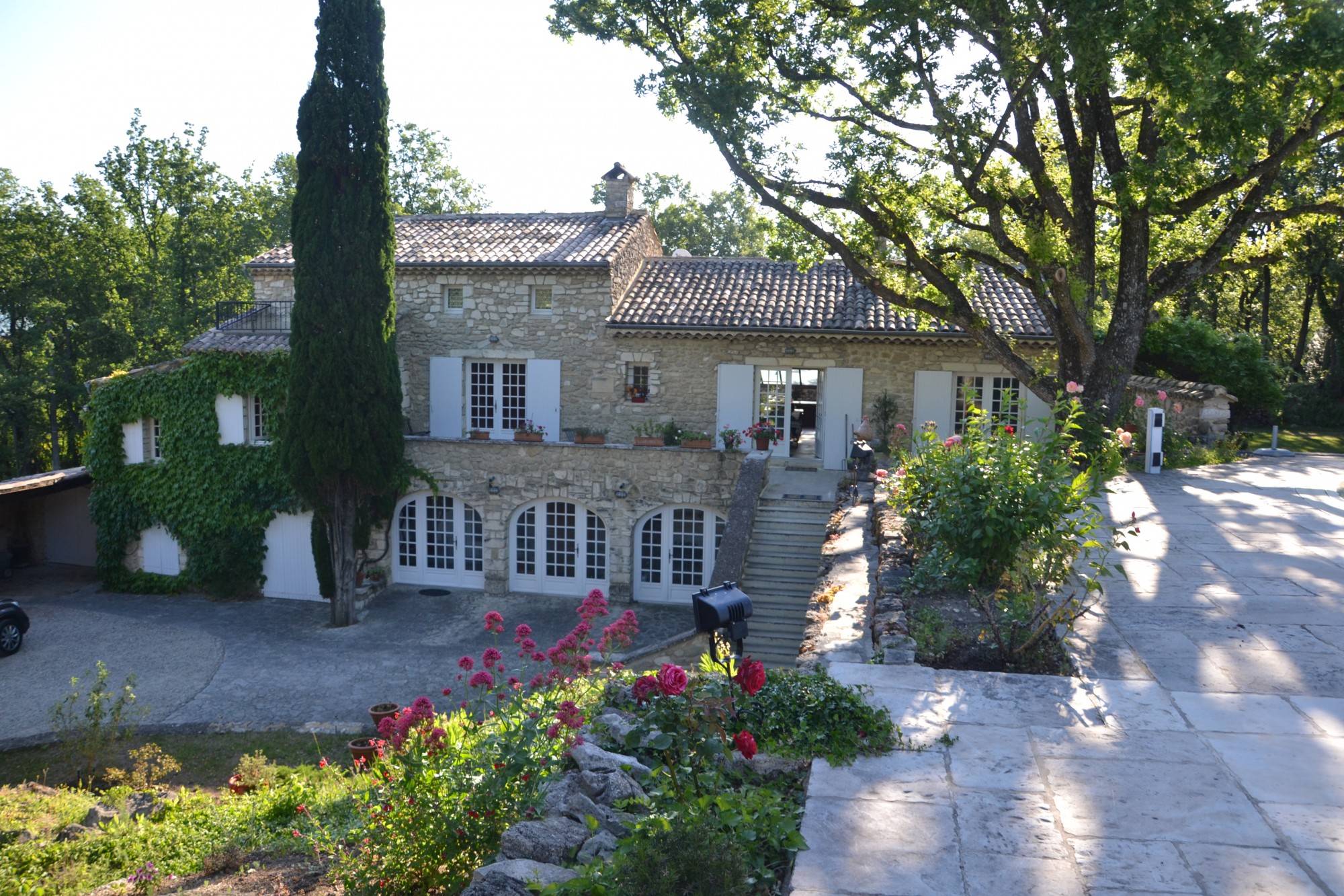 vue terrain hectares  grignan