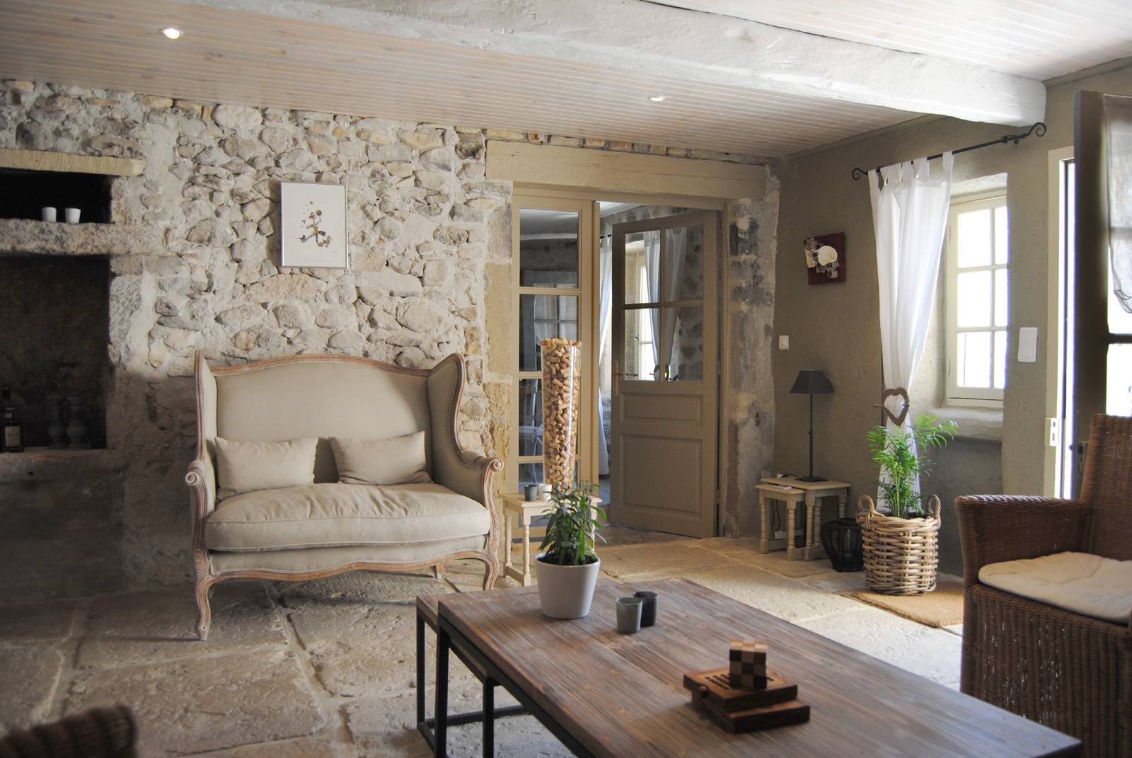 les maison de caractere ont une adresse christine miranda 