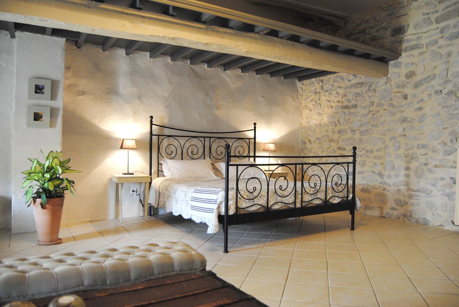 Mas Restauré Entre Grignan et Dieulefit Idéale pour y faire de l'accueil