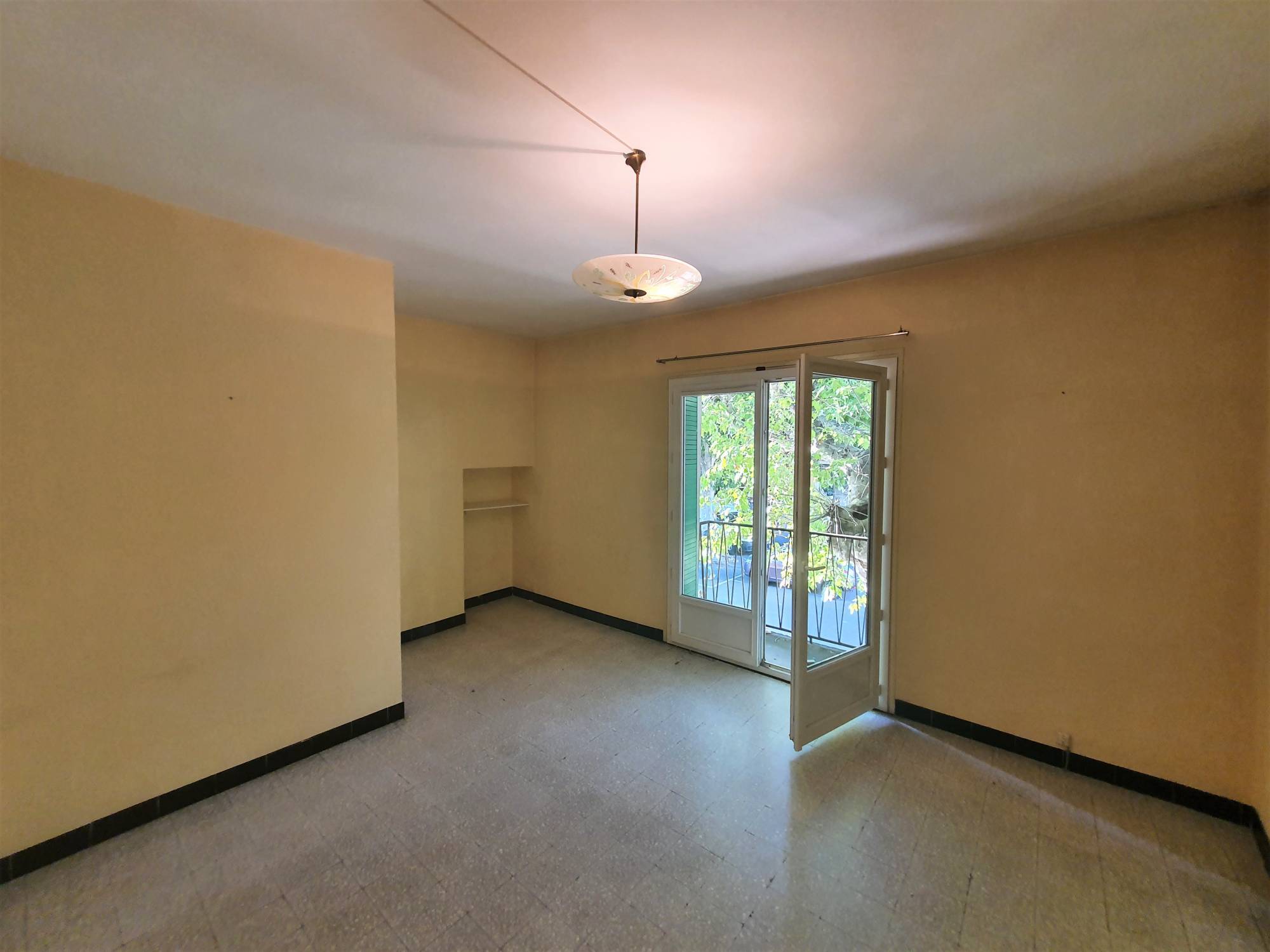 Exclusivité : Maison de village 85m2, à Tulette