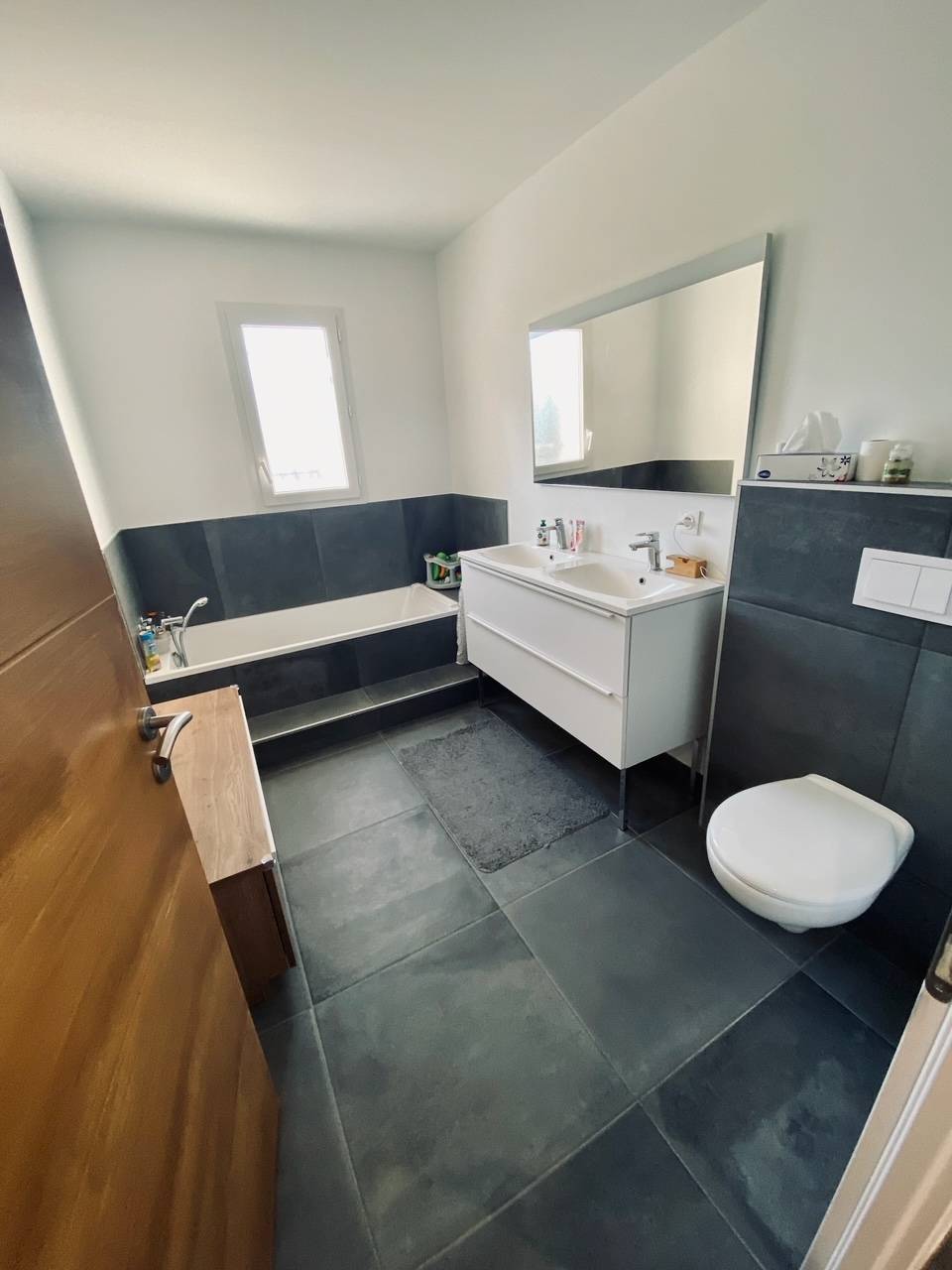 Villa contemporaine, rare à la vente, Ardèche Méridionale au calme -Ref  : 4052IP