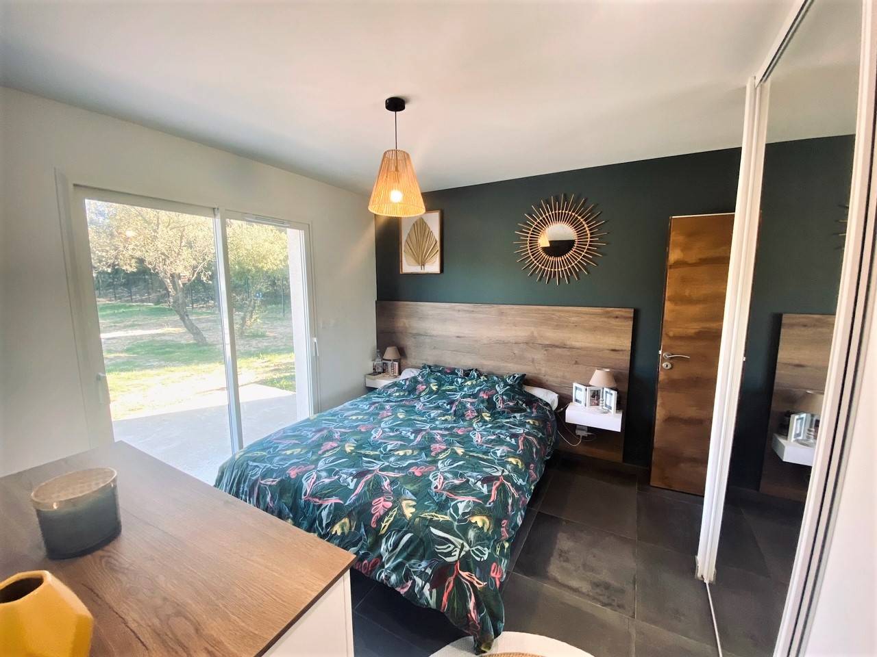 Villa contemporaine, rare à la vente, Ardèche Méridionale au calme -Ref  : 4052IP