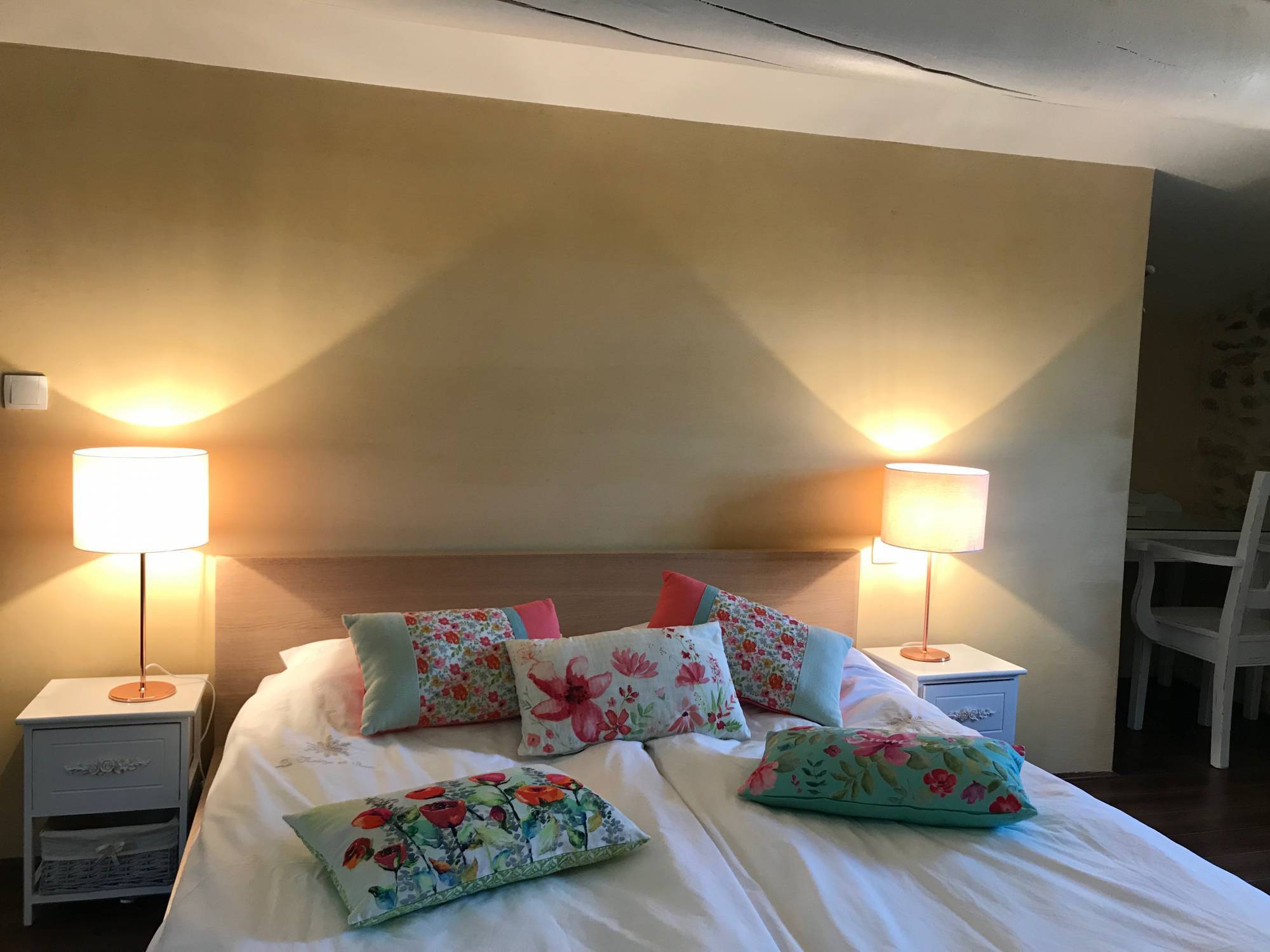 Mas restauré , proche St Montan -  Vendu par Christine Miranda Immobilier 