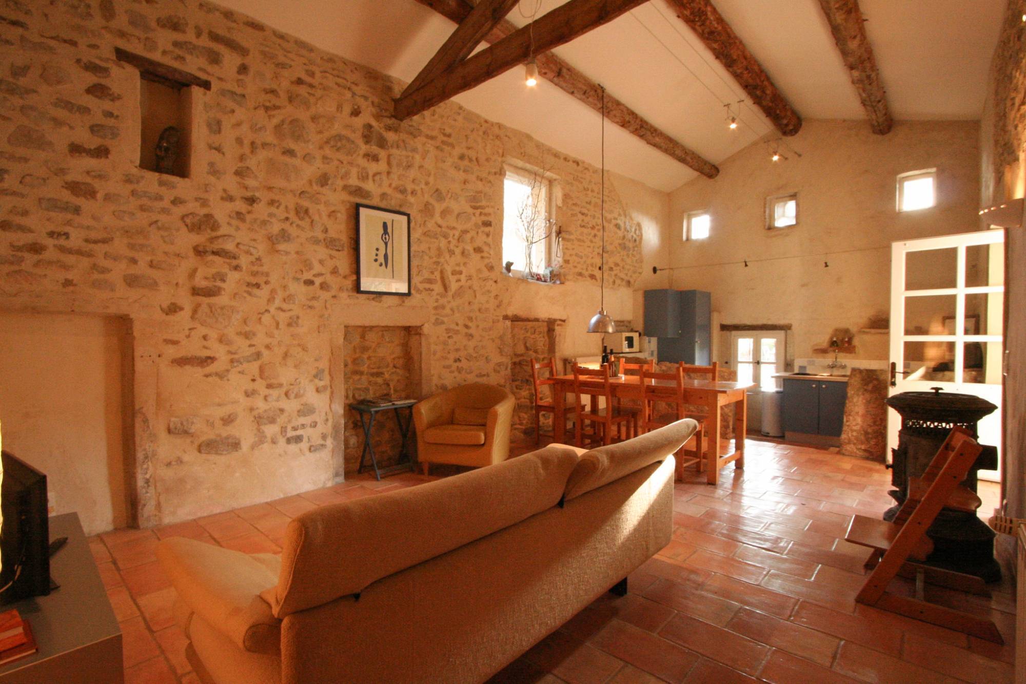 proche vaison la romaine