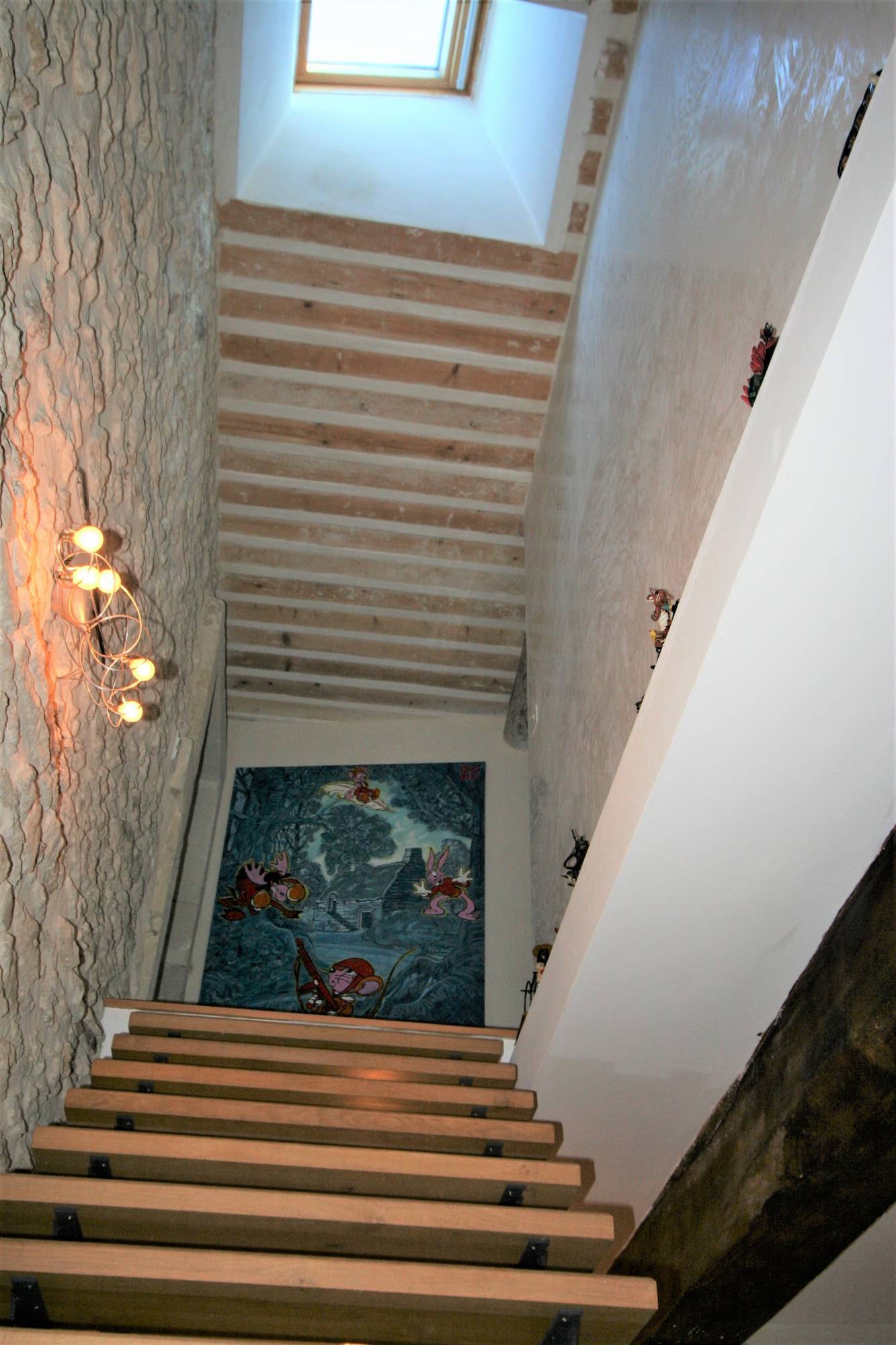 GRIGNAN- Superbe maison de village avec cour intérieure