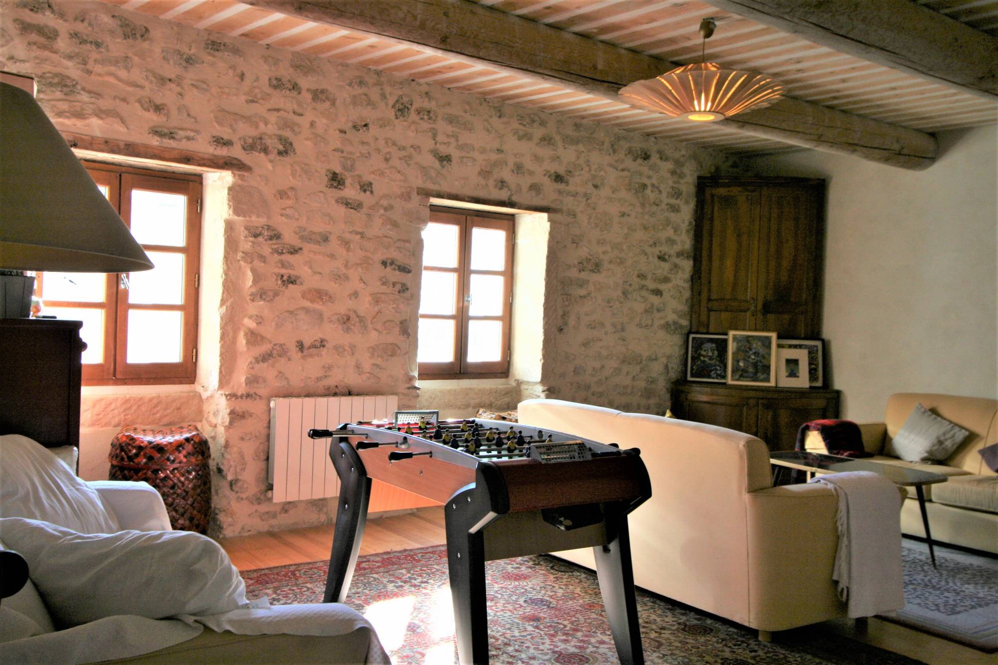 GRIGNAN- Superbe maison de village avec cour intérieure