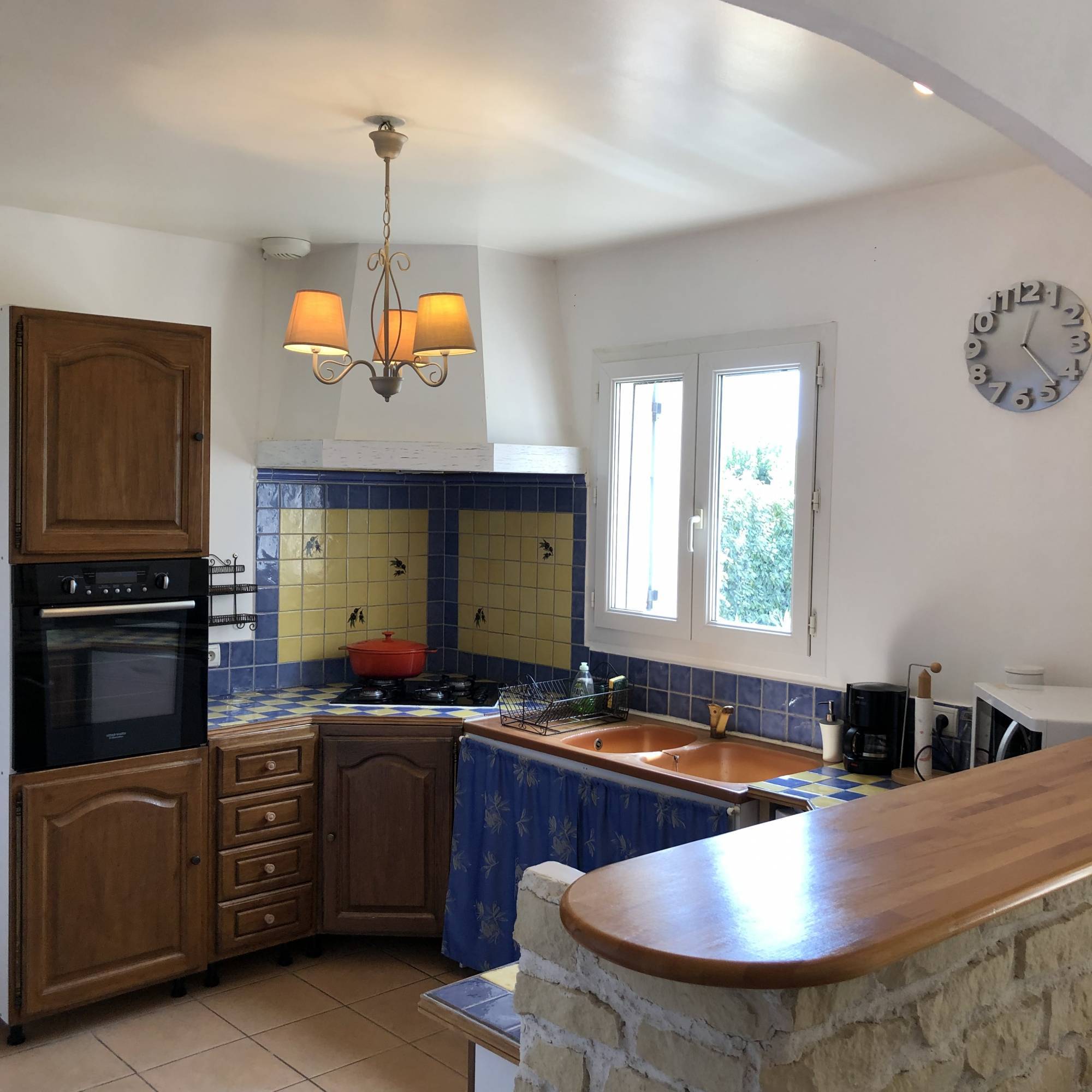 A vendre à 5mn de  Suze la Rousse, Agréable villa avec piscine