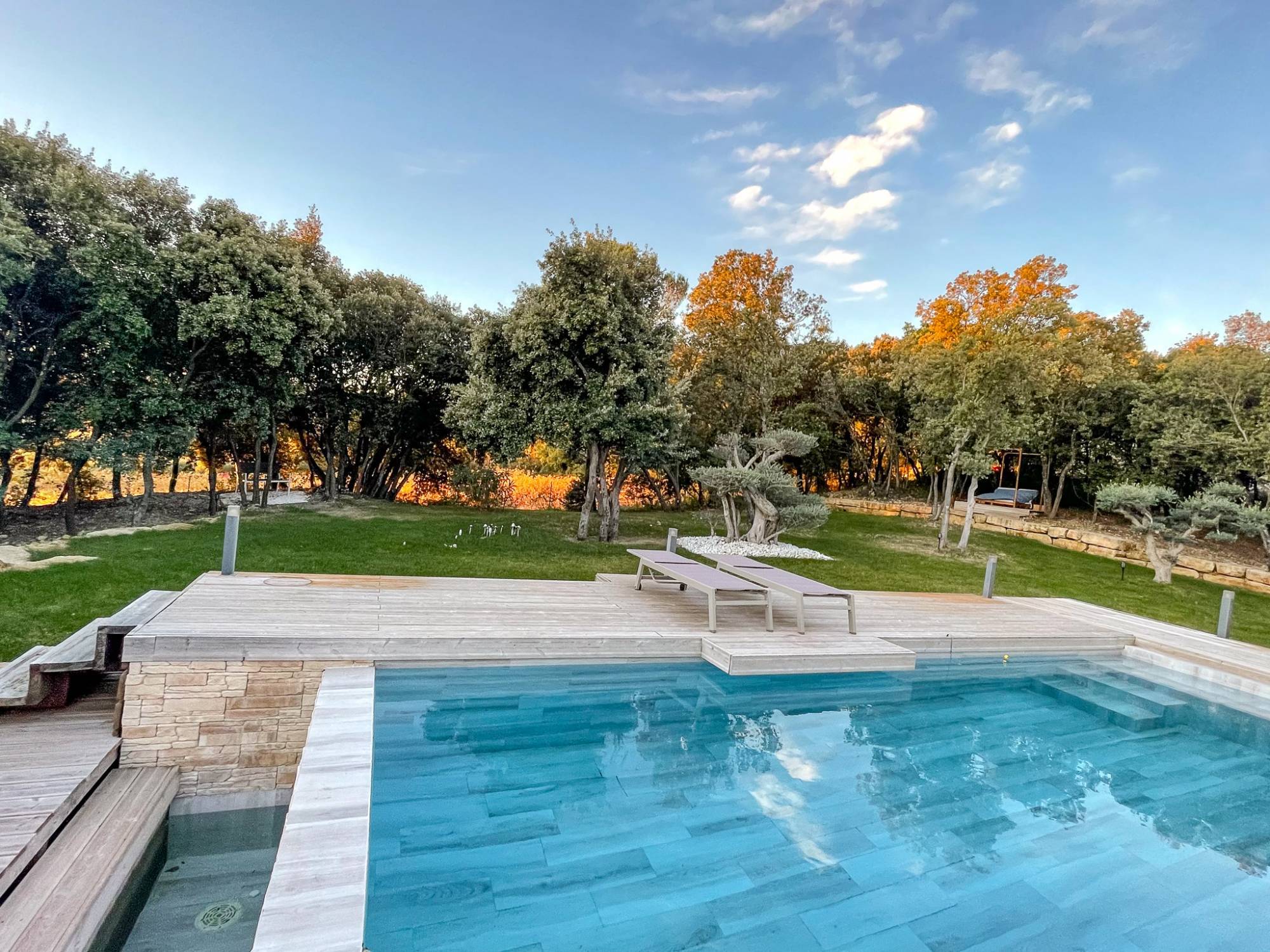 Superbe Maison d'architecte avec 3 suites, terrain et piscine VENDUE Drôme provençale  