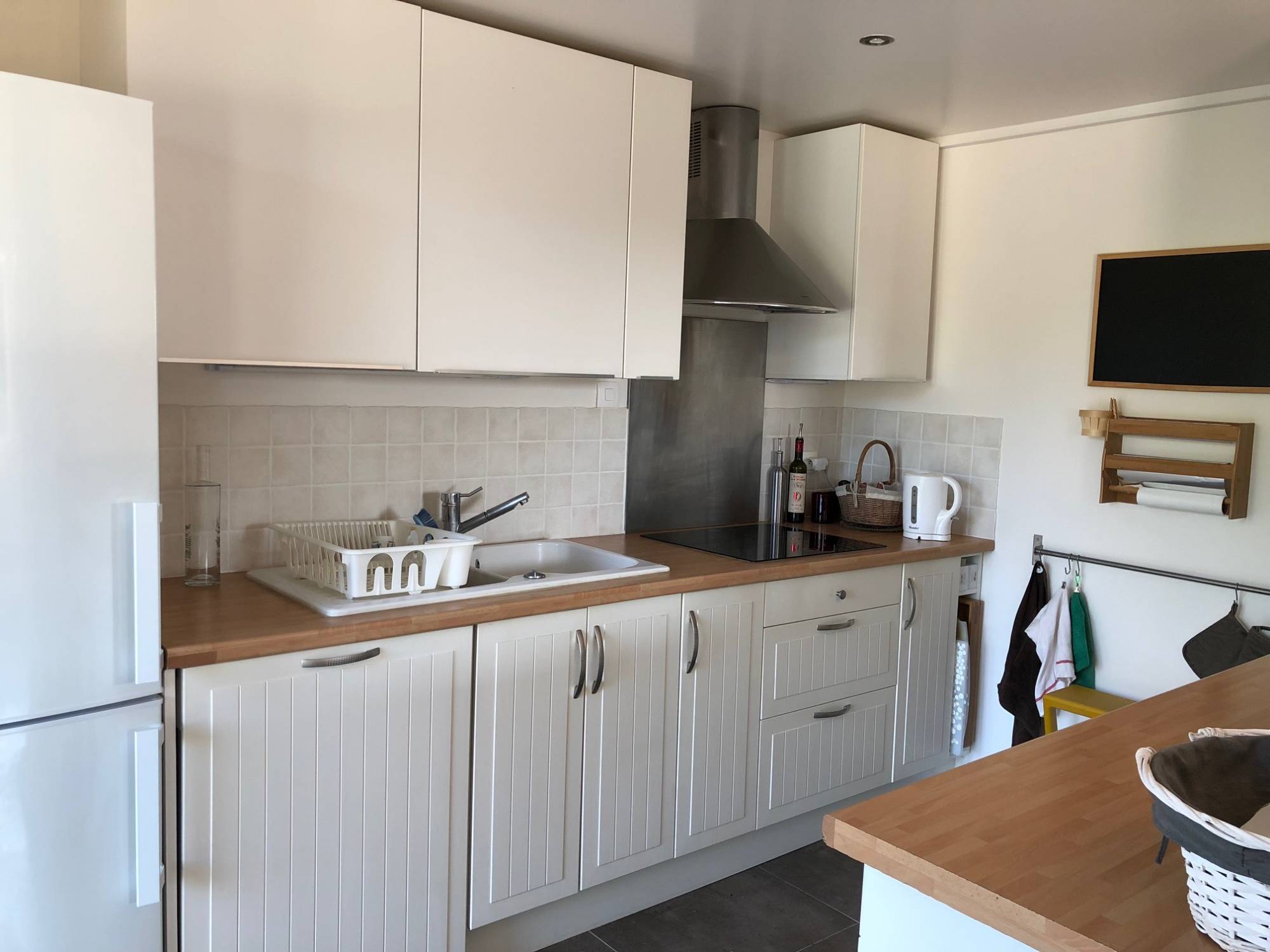 Roussas- Villa à vendre  avec belle vue,  VENDU PAR NOS SOINS