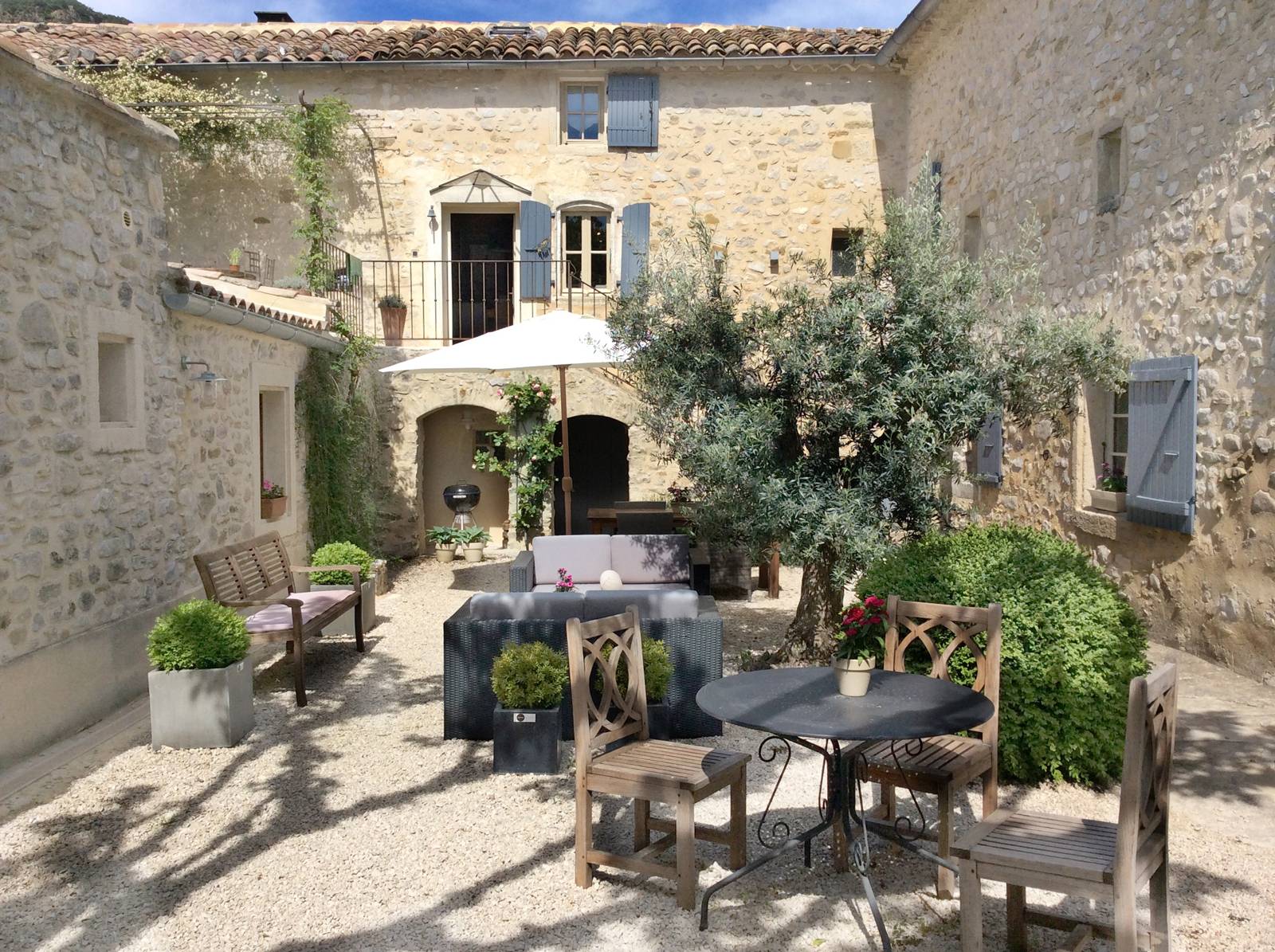 specialiste drome grignan saint paul chateaux christine miranda