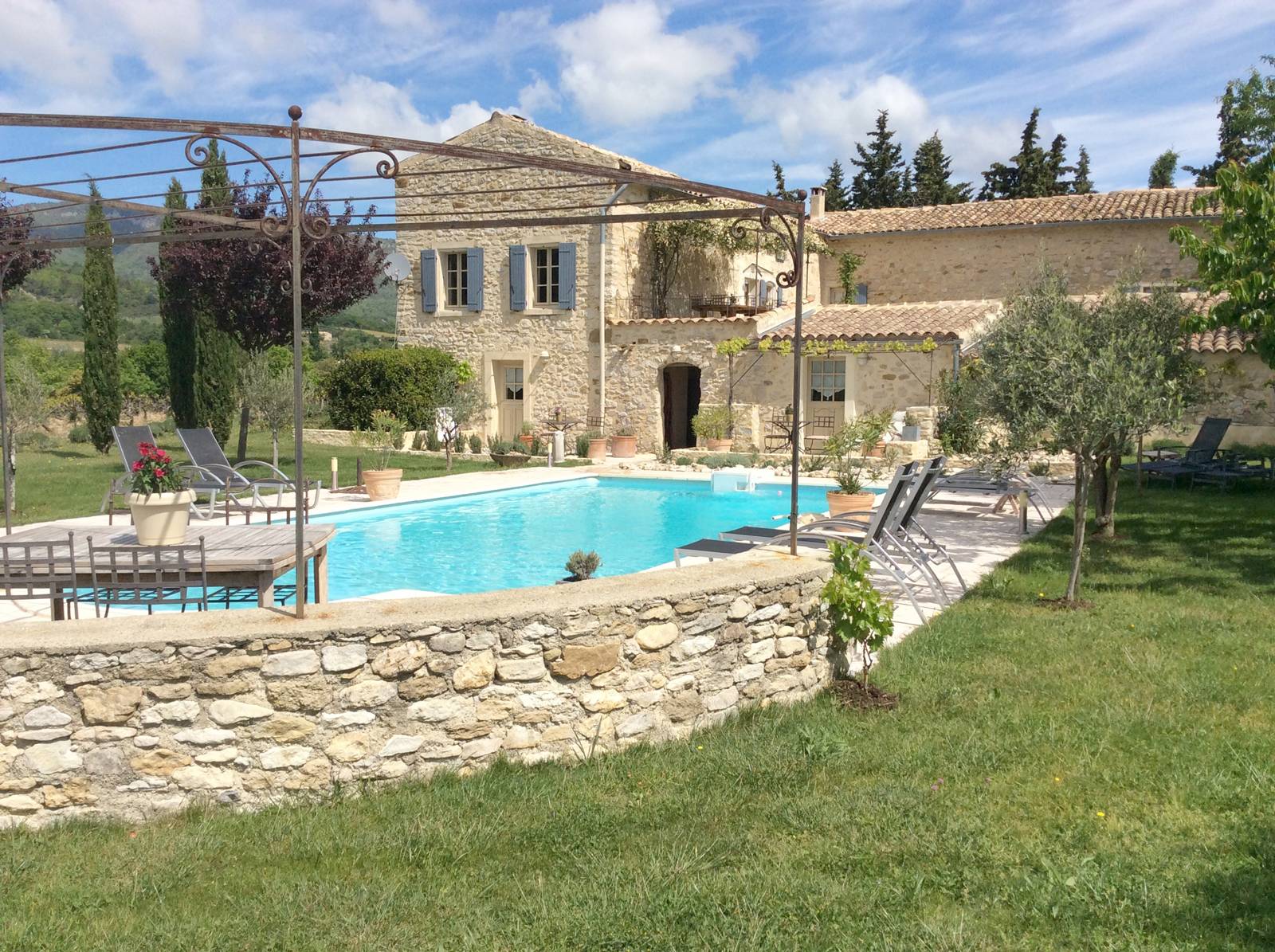 propriété de caractere drome provencale christine miranda