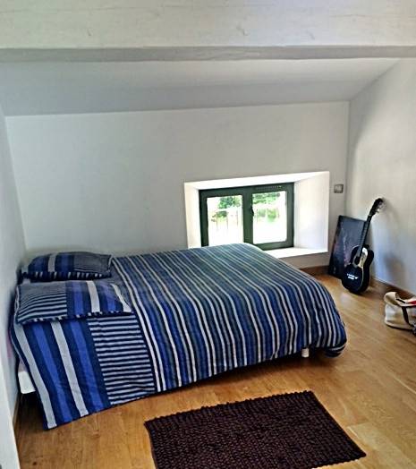 Ferme restaurée, contemporaine, proche Montelimar, belle réalisation!