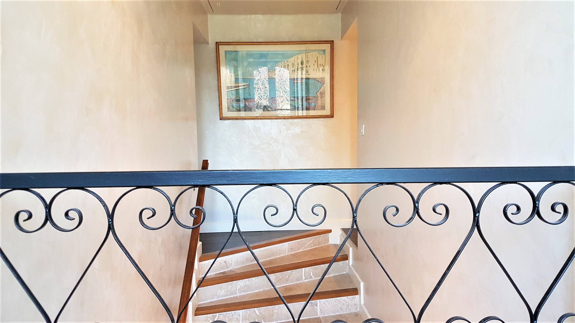  Enclave des Papes,  Mas de village restauré avec piscine, VENDUE PAR NOS SOINS