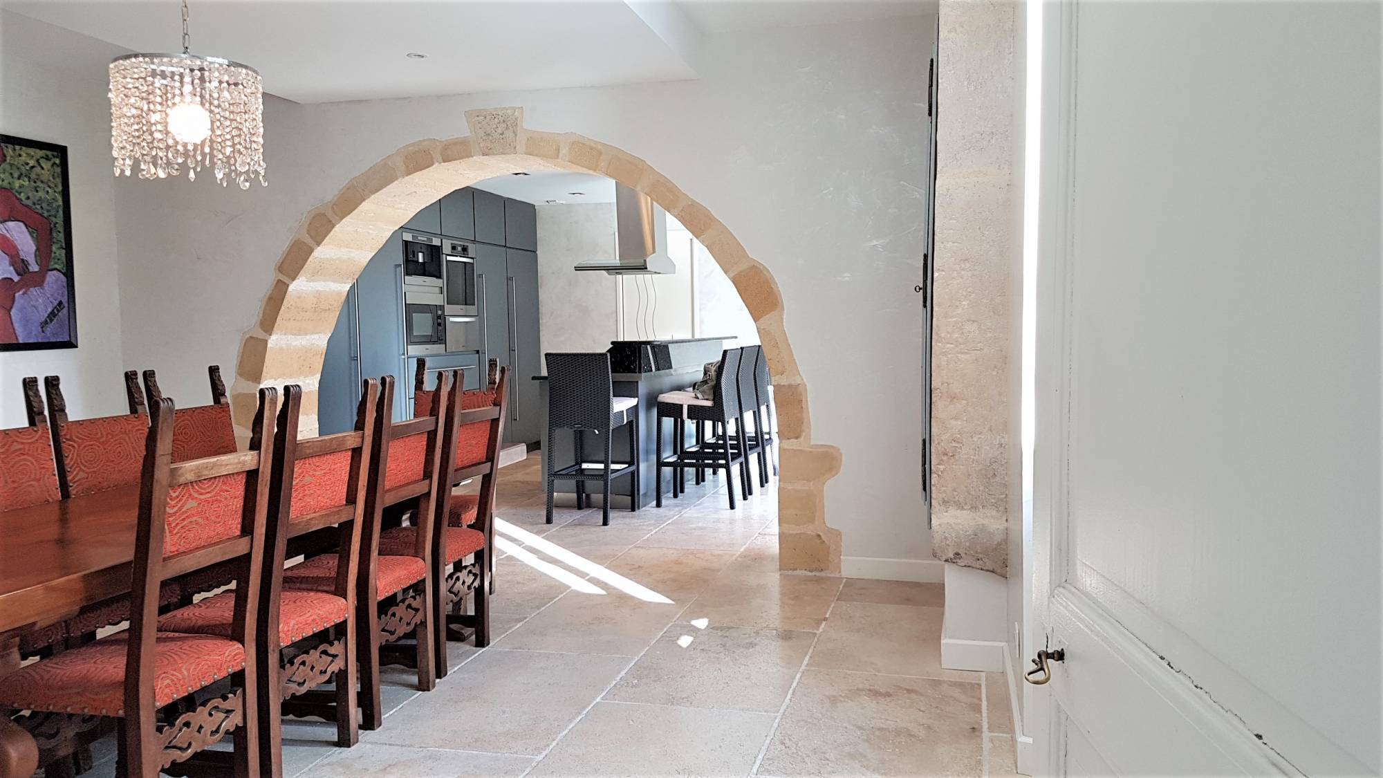  Enclave des Papes,  Mas de village restauré avec piscine, VENDUE PAR NOS SOINS