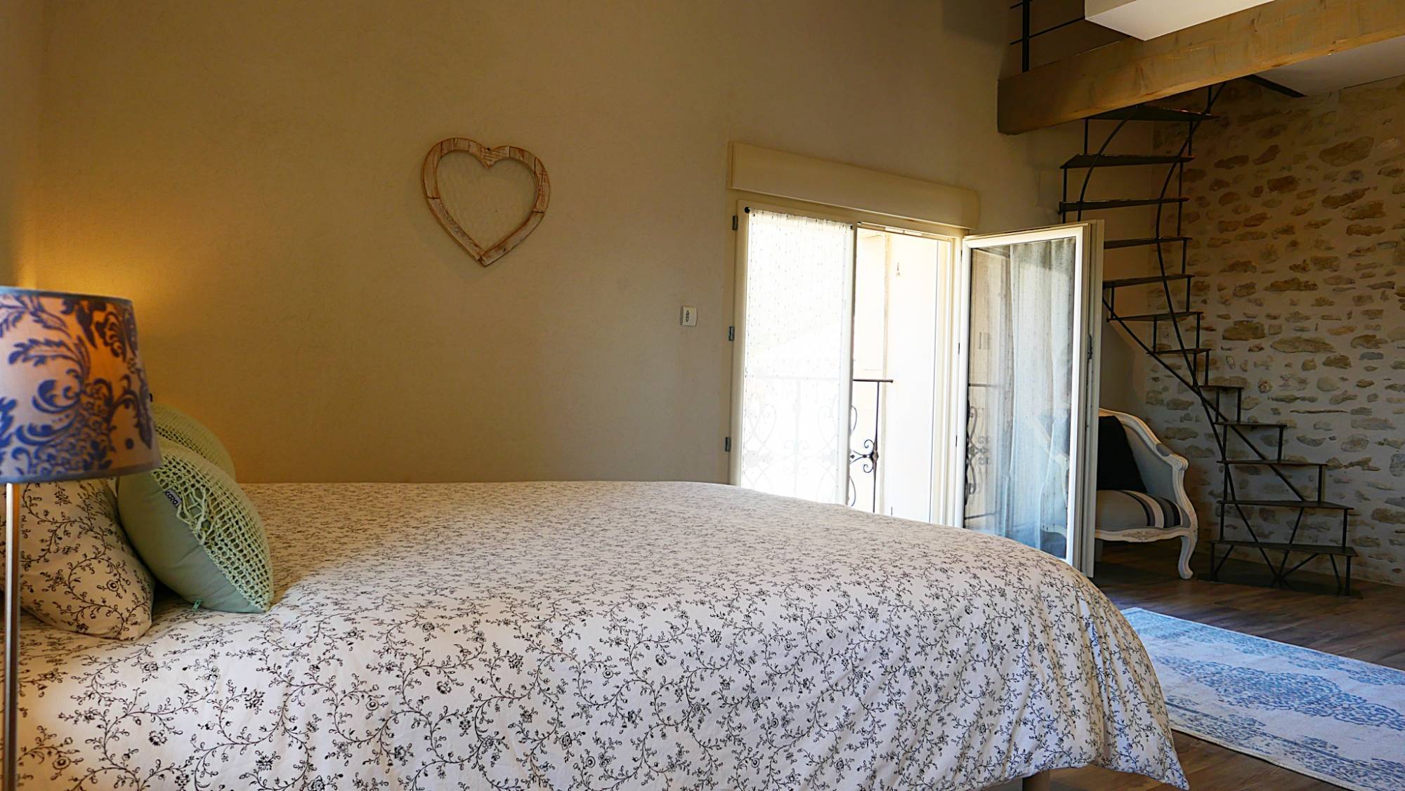 Enclave des Papes, superbe habitation dans résidence pleine de charme -Idéale résidence de vacances