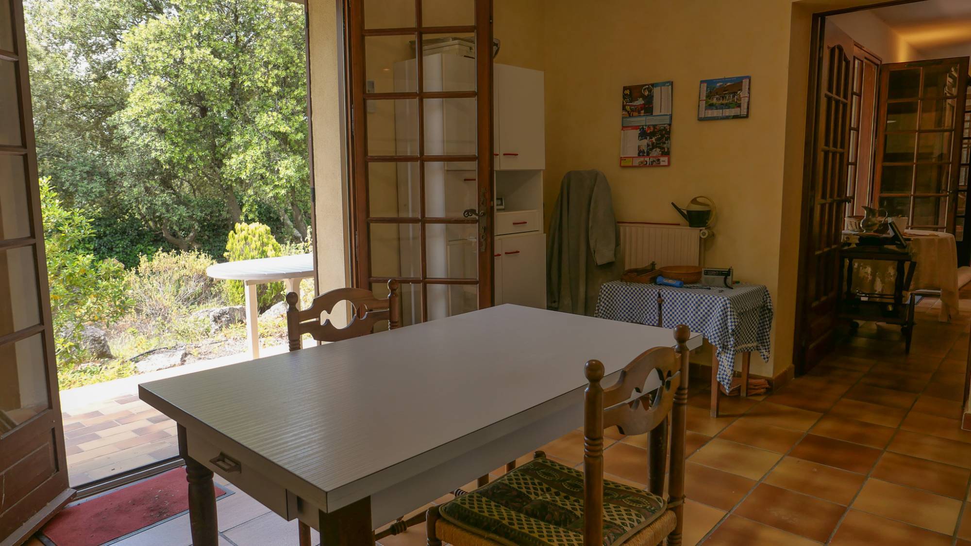 Villa de plain pied avec piscine, COMPROMIS SIGNÉ PAR NOS SOINS Saint Restitut  