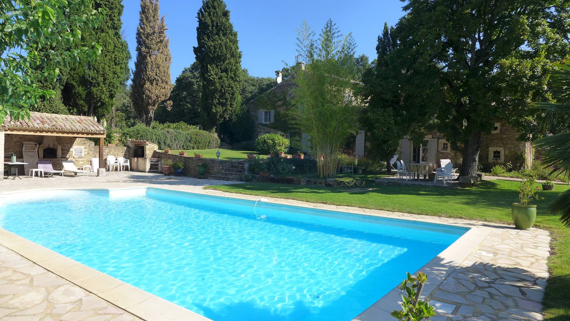 Mas restauré,  Enclave des Papes - VENDU PAR NOS SOINS